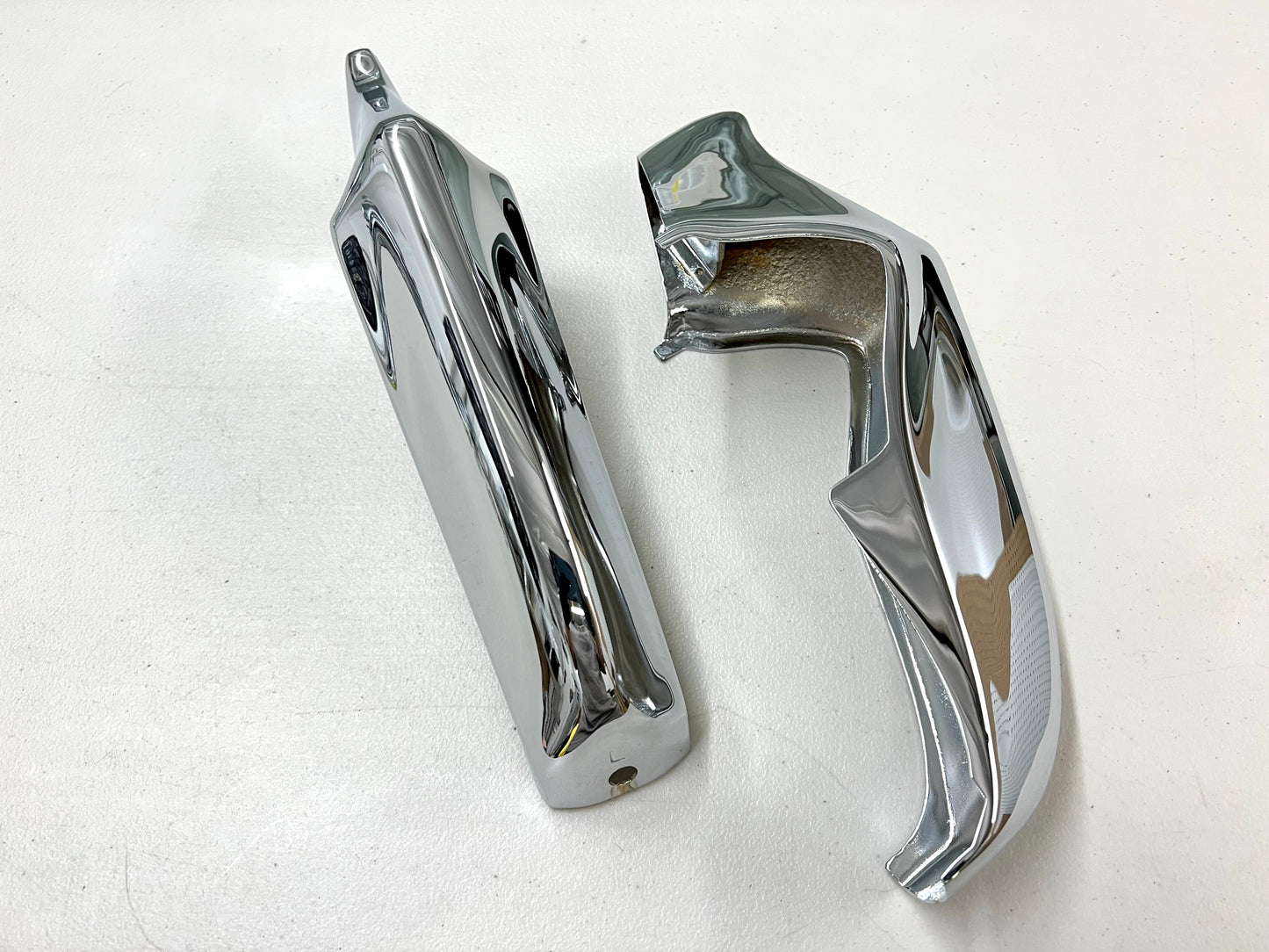 1963 CHEVY IMPALA / FULL SIZE REAR BUMPER GUARDS 2PC / CHROME FINISH [ORIGINAL OEM RESTORED]