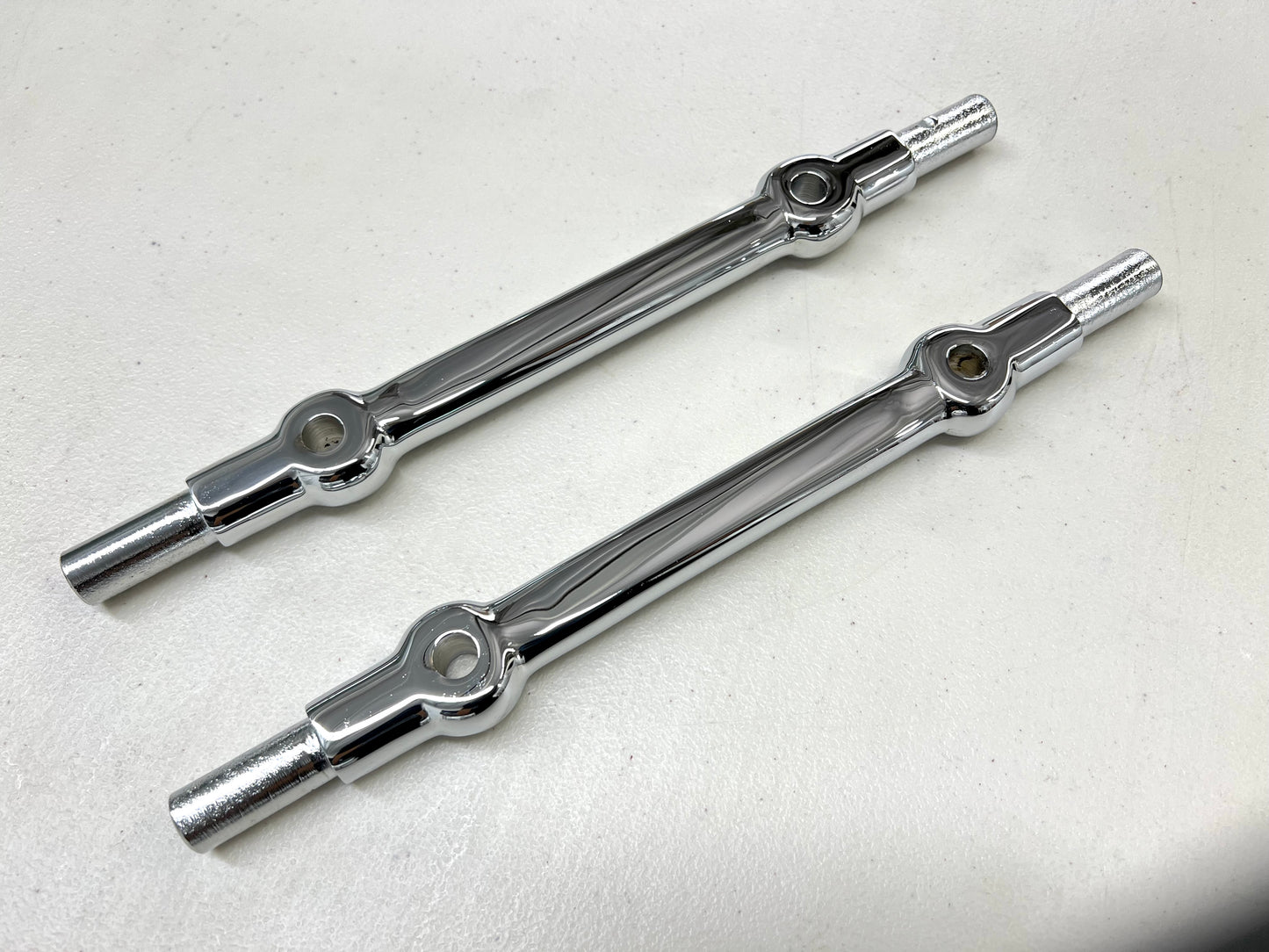 1965-1970 CHEVY IMPALA BEL AIR BISCAYNE UPPER CONTROL ARM SHAFTS 1PAIR [ORIGINAL / OEM] [CHROME FINISH]