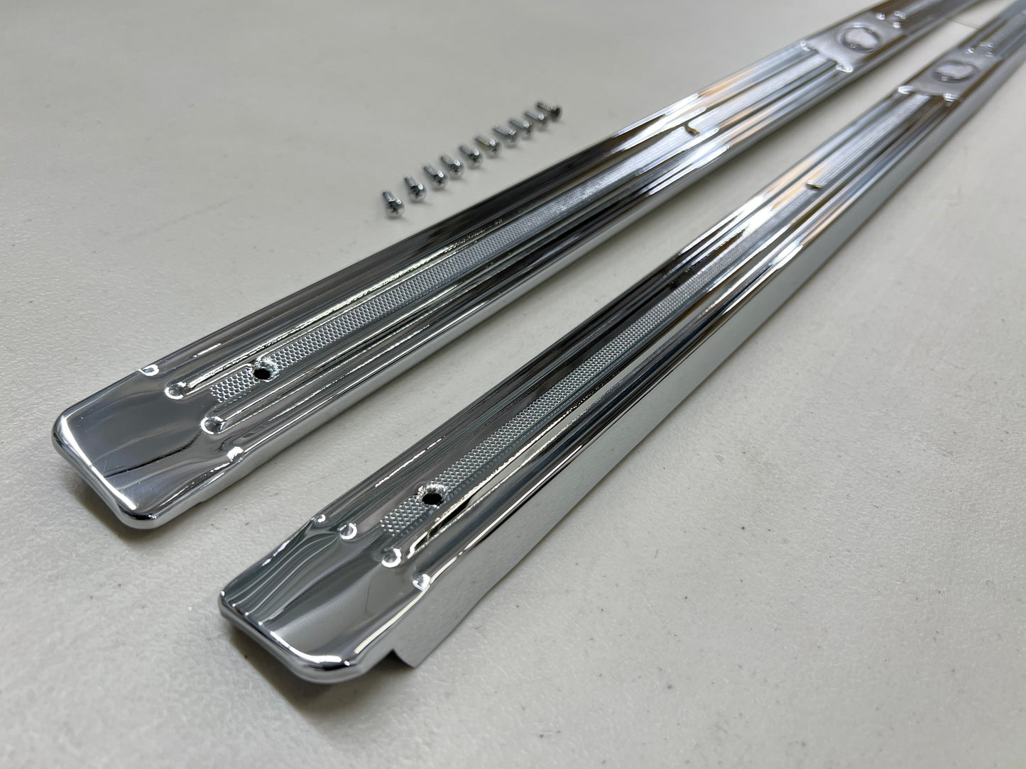 1959-1960 CHEVY IMPALA BEL AIR BISCAYNE HARDTOP OR CONVERTIBLE 2 DOOR , DOOR SILL PLATES / TRIPLE CHROME FINISH [NEW]