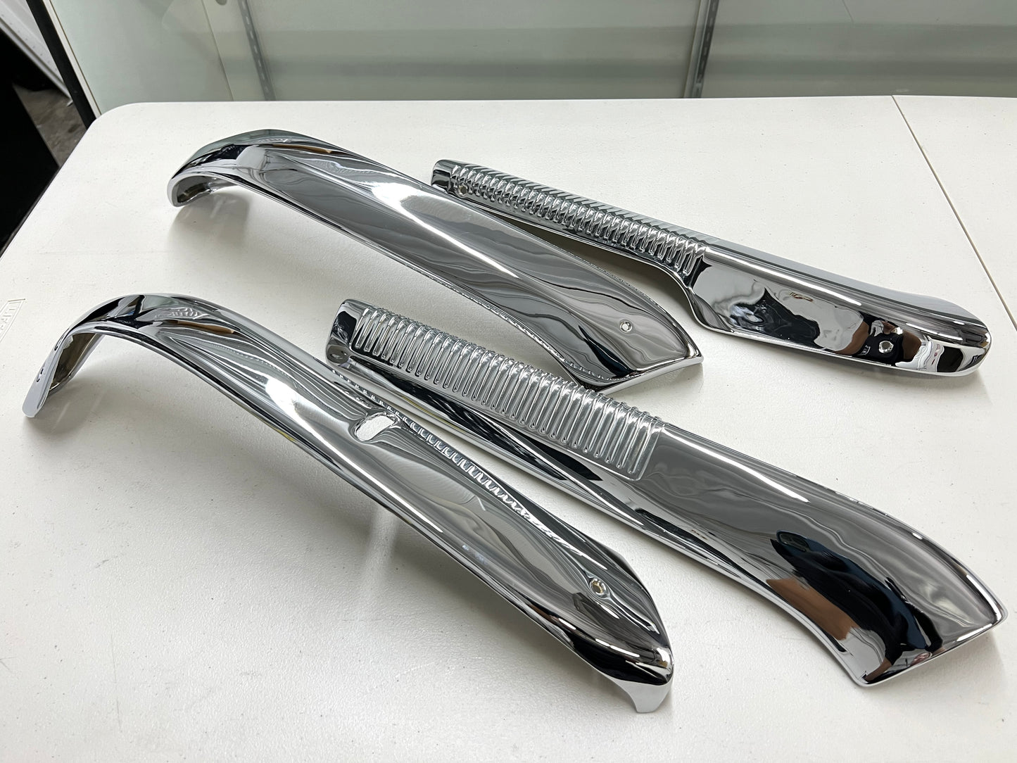 1961-1962 CHEVY IMPALA FRONT BENCH SEAT TRIMS , SHELLS 4PC / CHROME FINISH [GM ORIGINAL OEM RESTORED]