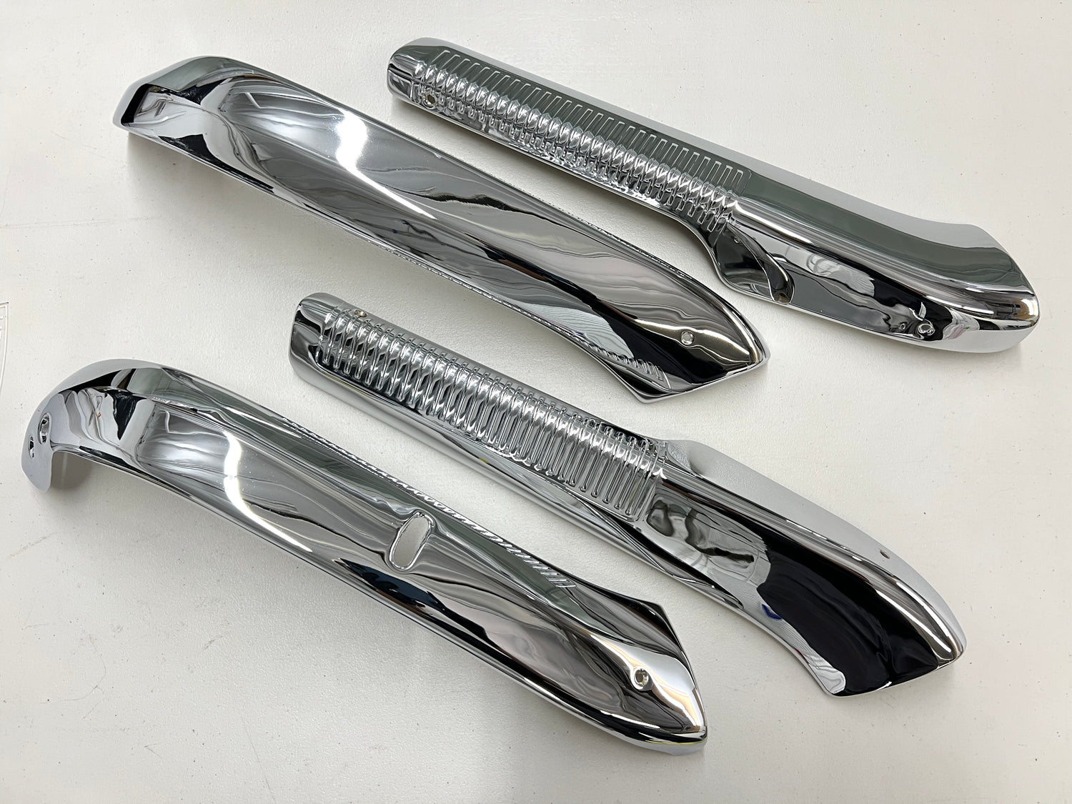 1961-1962 CHEVY IMPALA FRONT BENCH SEAT TRIMS , SHELLS 4PC / CHROME FINISH [GM ORIGINAL OEM RESTORED]