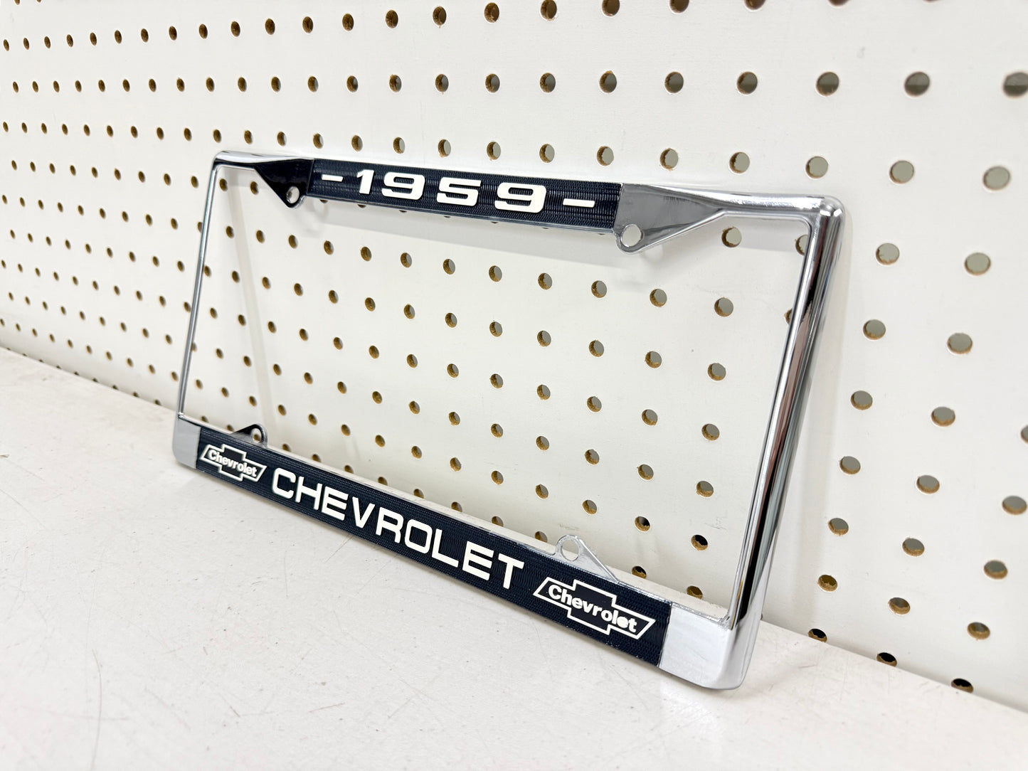 1959 CHEVY CHEVROLET GM LICENSED VINTAGE FRONT REAR LICENSE PLATE HOLDER RETAINER FRAME WITH DUAL BOWTIE LOGOS