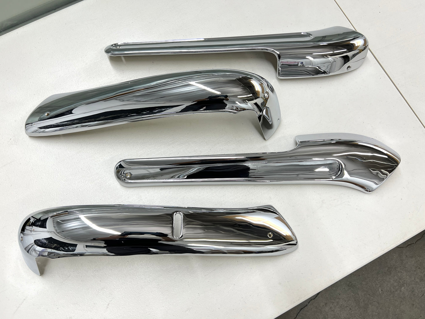 1959-1960 CHEVY IMPALA FRONT BENCH SEAT TRIMS , SHELLS 4PC / CHROME FINISH [GM ORIGINAL OEM RESTORED]