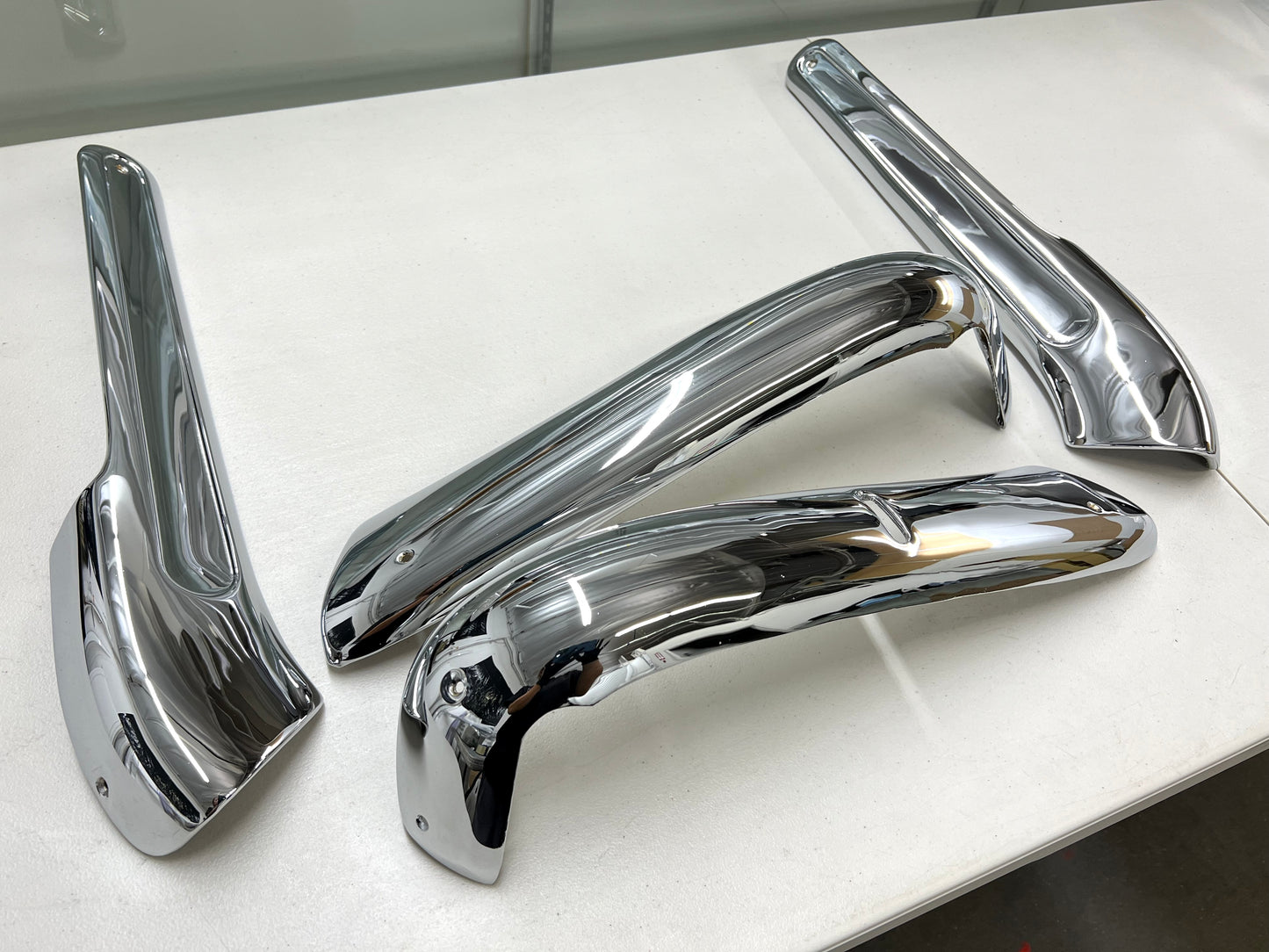 1959-1960 CHEVY IMPALA FRONT BENCH SEAT TRIMS , SHELLS 4PC / CHROME FINISH [GM ORIGINAL OEM RESTORED]