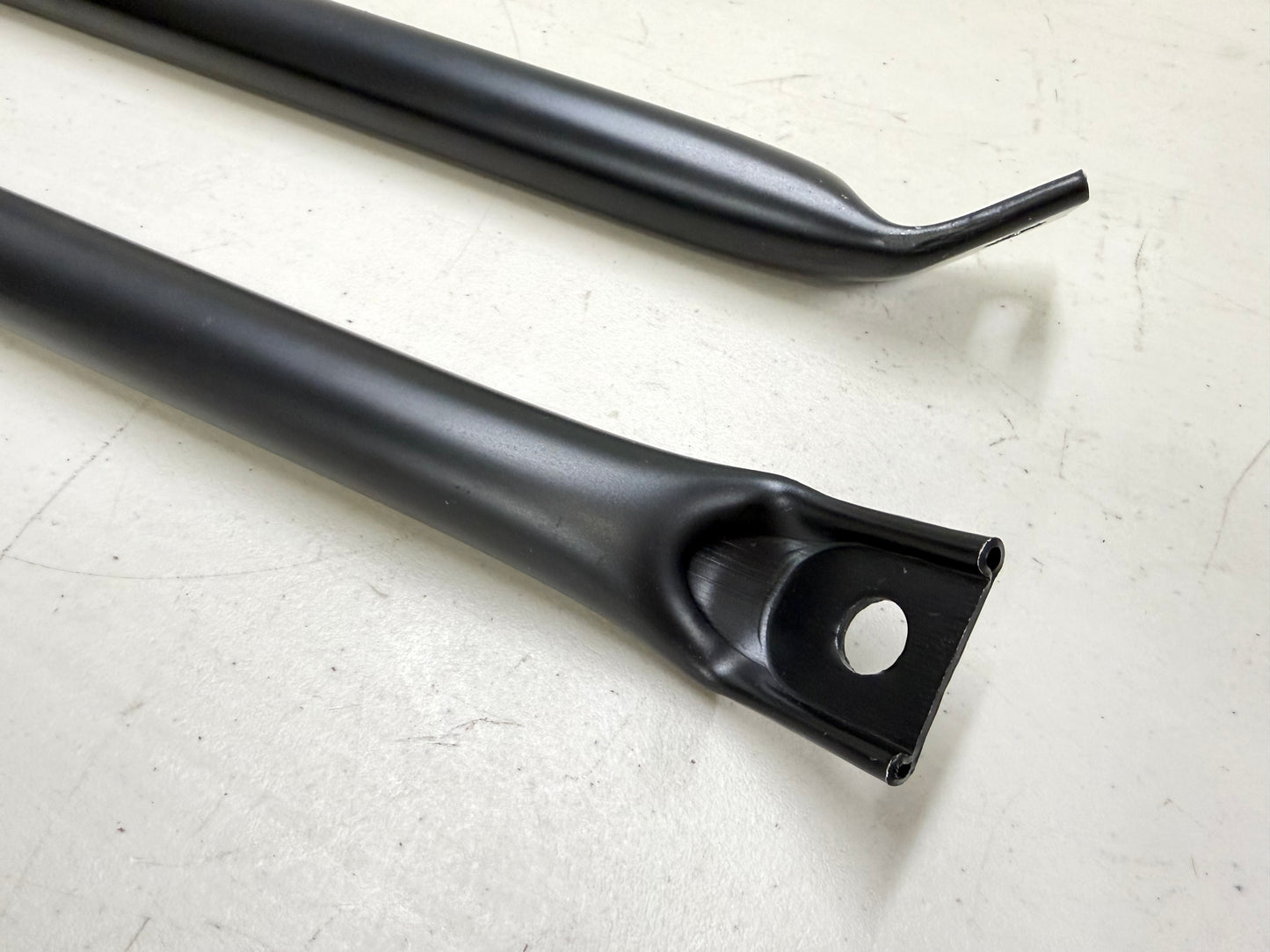 1963-64 CHEVY IMPALA BELAIR BISCAYNE FRONT BUMPER BRACKET TUBULAR BRACES (PAIR) / [NEW] [BLACK]