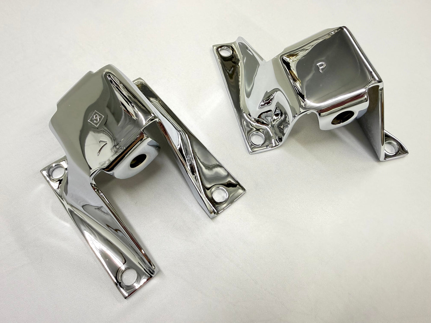 [ORIGINAL OEM RESTORED] 1958-64 CHEVY IMPALA BELAIR BISCAYNE V8 283, 327 ENGINE FRAME MOUNTS (PAIR) / TRIPLE CHROME FINISH