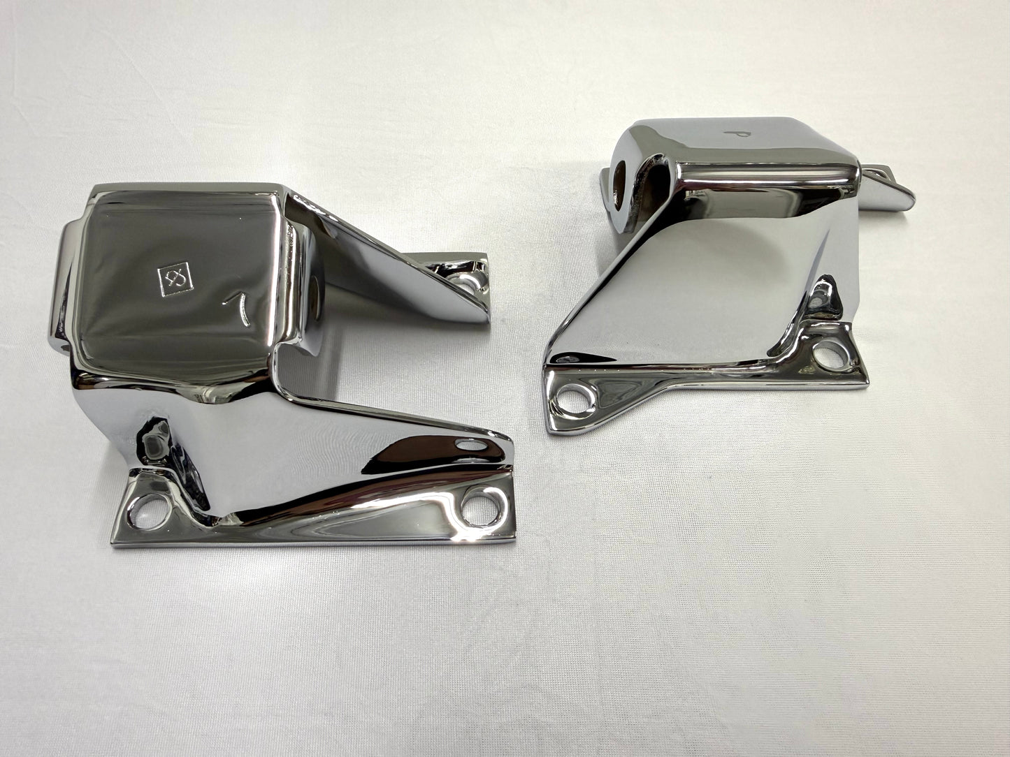 [ORIGINAL OEM RESTORED] 1958-64 CHEVY IMPALA BELAIR BISCAYNE V8 283, 327 ENGINE FRAME MOUNTS (PAIR) / TRIPLE CHROME FINISH