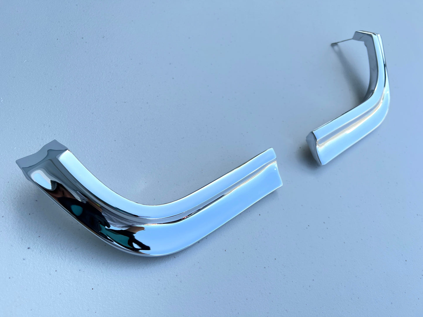 1963 CHEVY IMPALA UPPER EYEBROW MOLDINGS PAIR (CHROME FINISH) / FULLSIZE BELAIR BISCAYNE