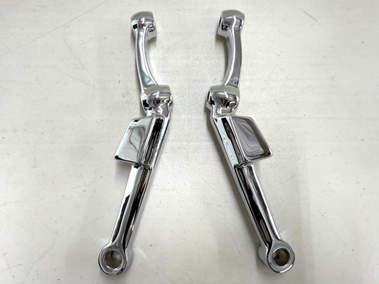 1955-57 CHEVY BEL AIR / FULL SIZE DRUM BRAKE SPINDLE STEERING ARM KNUCKLES (PAIR) / SHOW CHROME FINISH [NEW]
