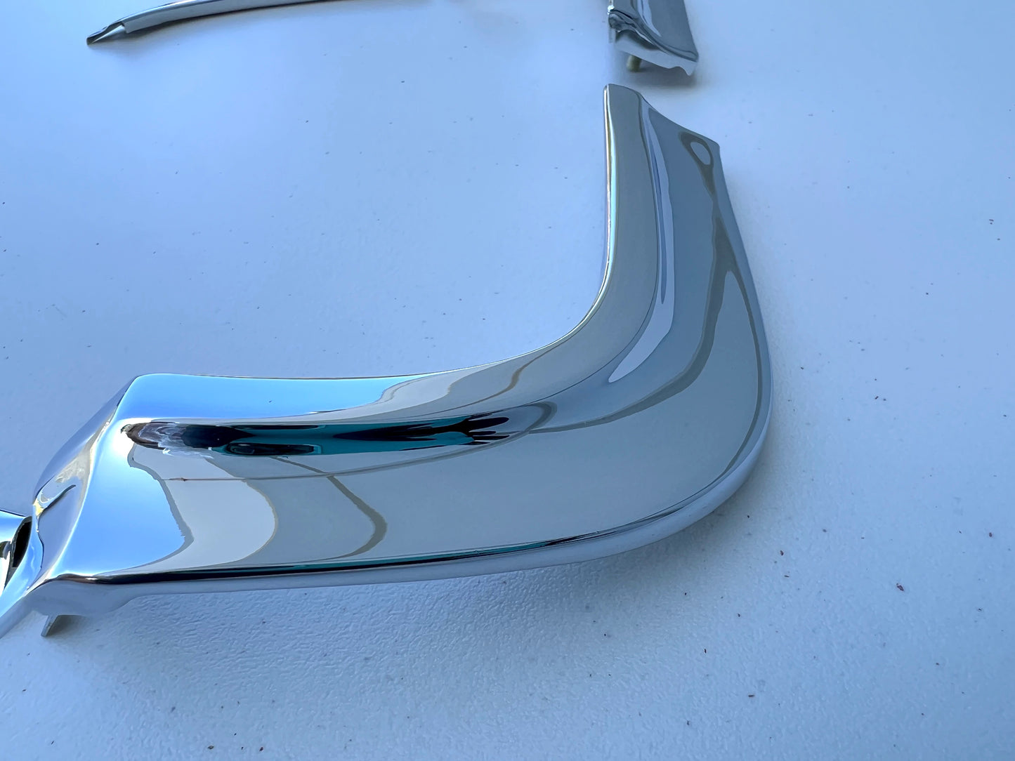 1963 CHEVY IMPALA UPPER EYEBROW MOLDINGS PAIR (CHROME FINISH) / FULLSIZE BELAIR BISCAYNE