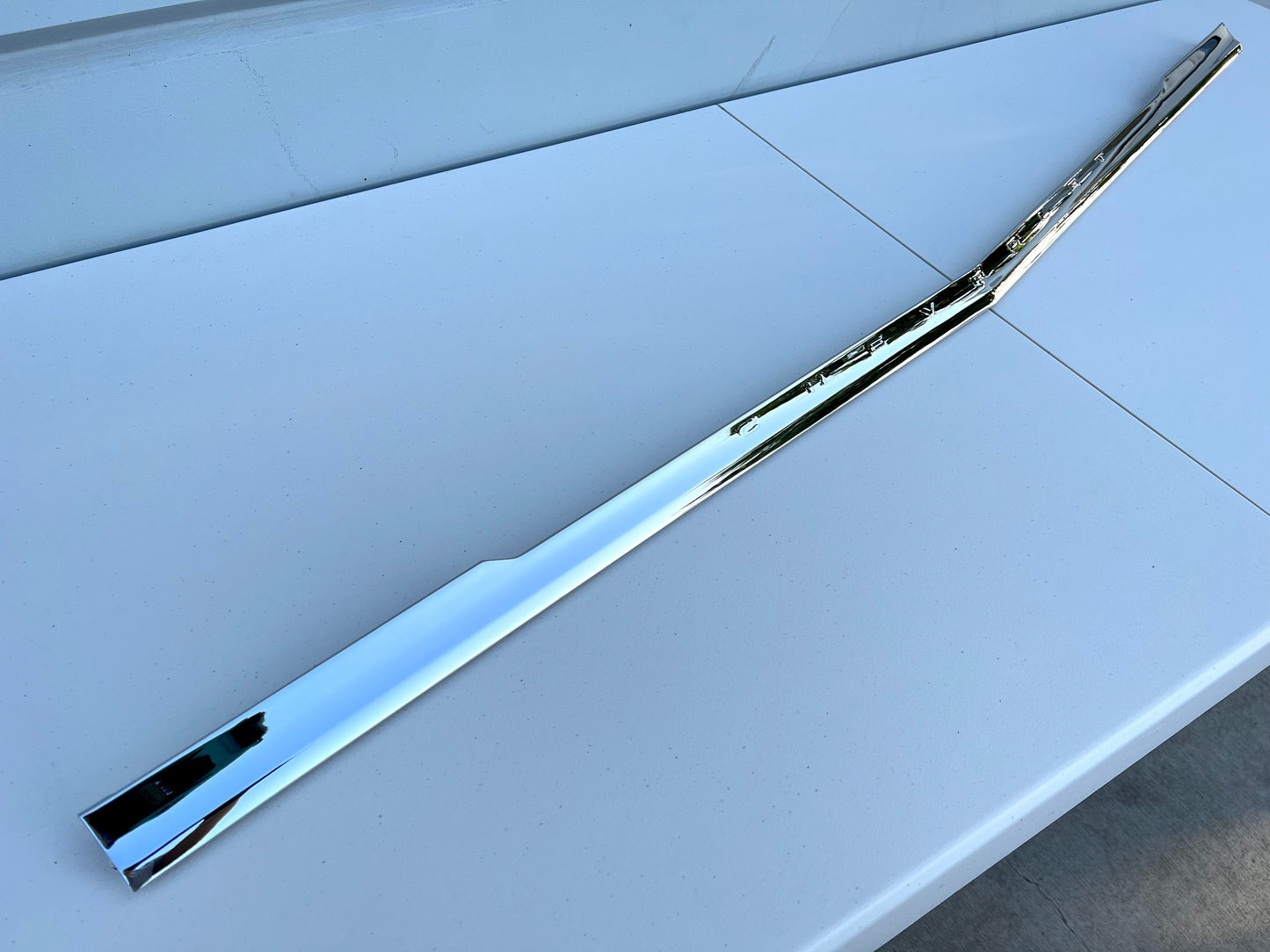 1963 CHEVY IMPALA HOOD LIP MOLDING (CHROME FINISH) / FULLSIZE BELAIR BISCAYNE