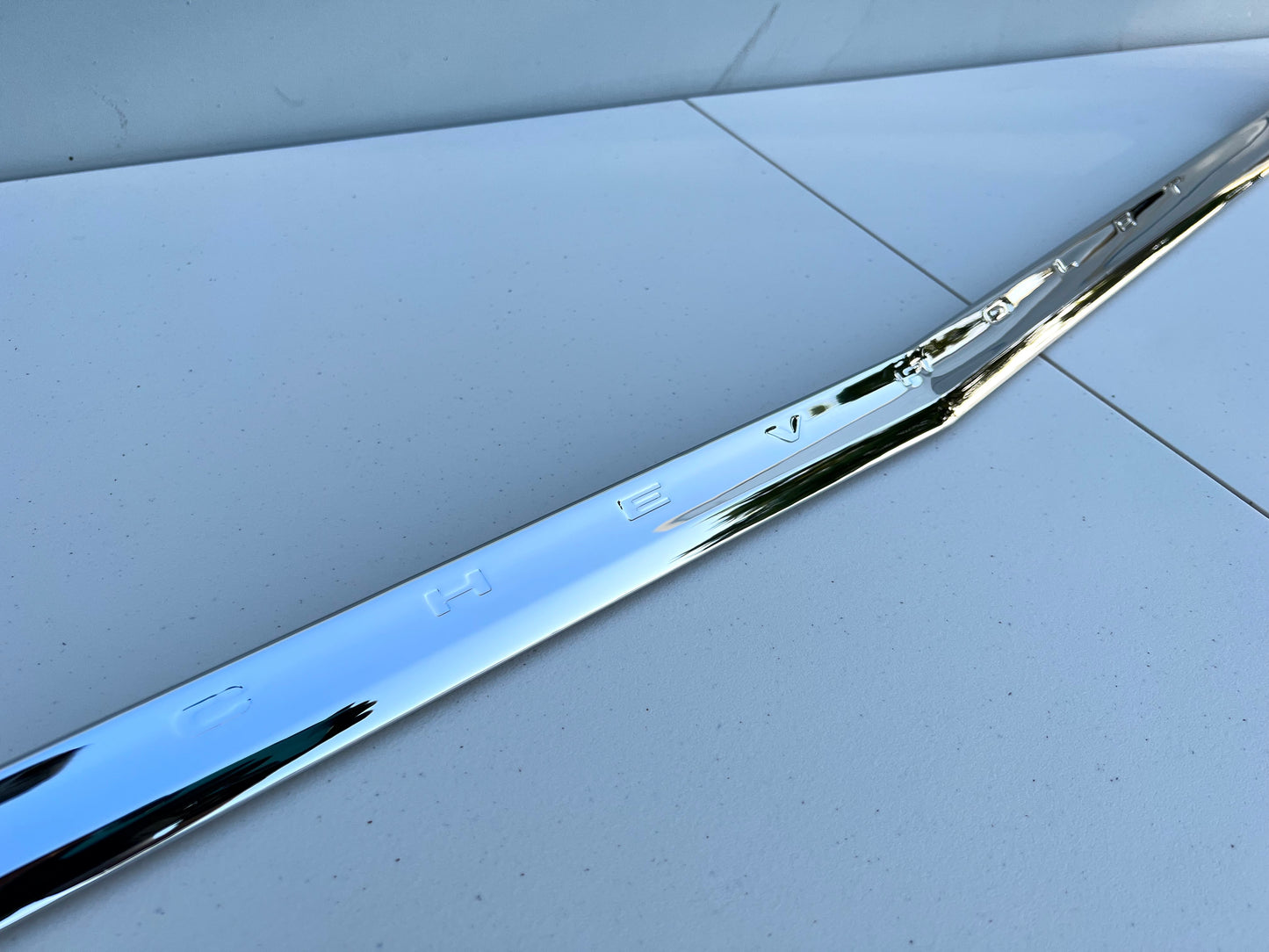 1963 CHEVY IMPALA HOOD LIP MOLDING (CHROME FINISH) / FULLSIZE BELAIR BISCAYNE