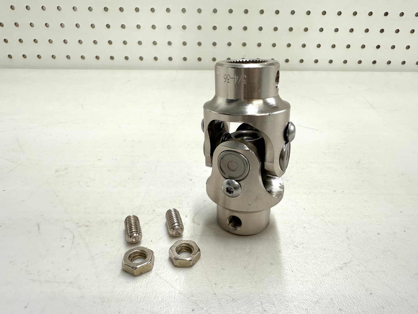 SET SCREW STYLE STEERING U-JOINT 3/4-36 SPLINE X 3/4-36 SPLINE