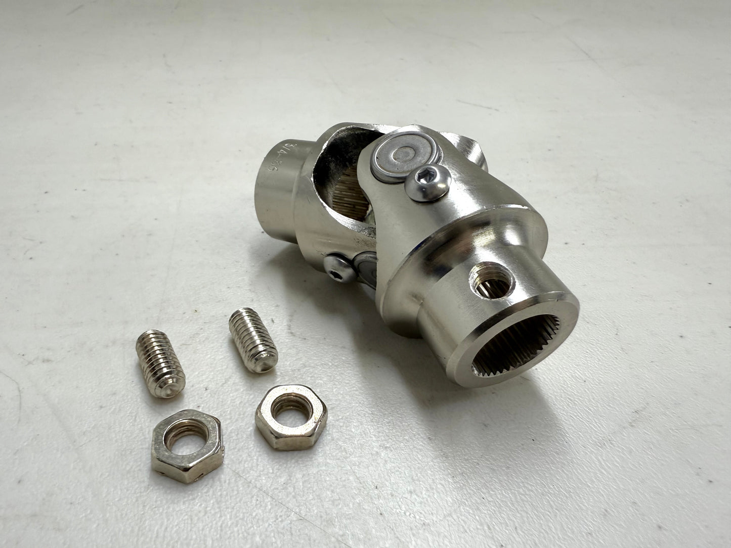 SET SCREW STYLE STEERING U-JOINT 3/4-36 SPLINE X 3/4-36 SPLINE