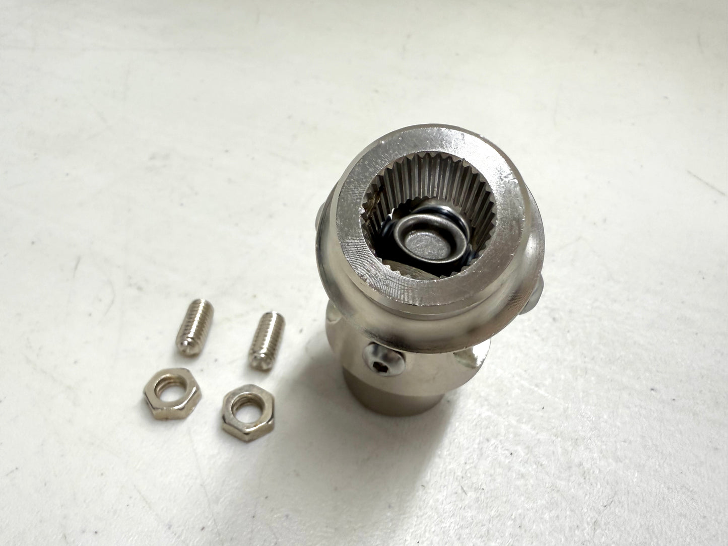 SET SCREW STYLE STEERING U-JOINT 3/4-36 SPLINE X 3/4-36 SPLINE