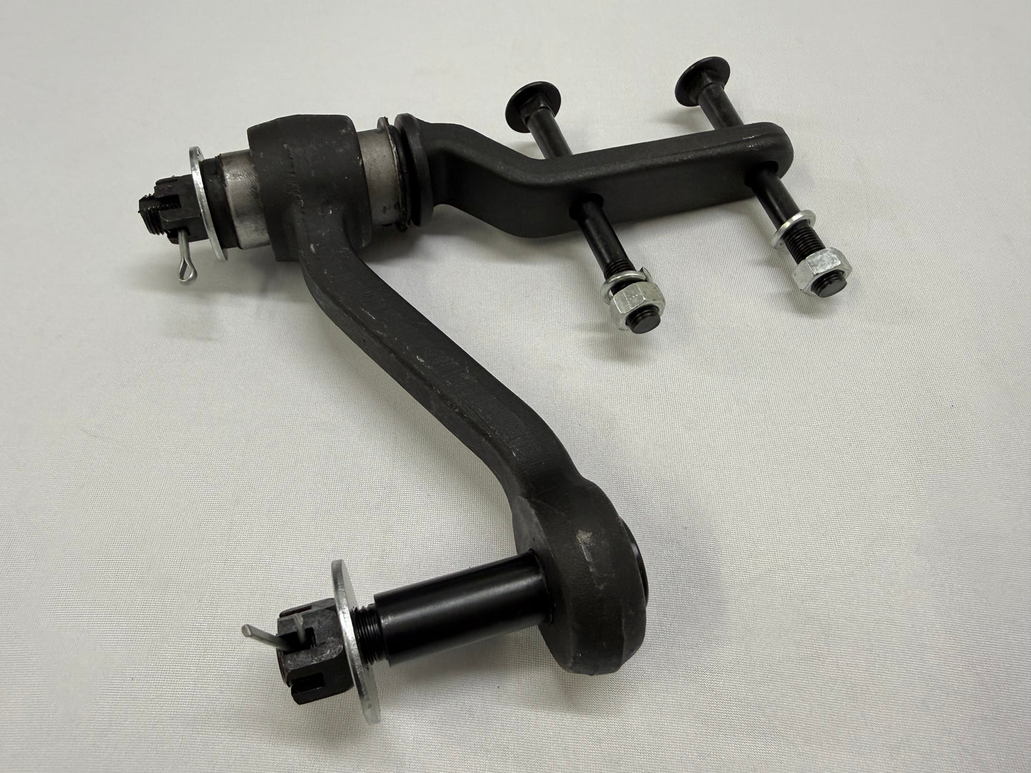 1955-57 GM CHEVY CHEVROLET BEL AIR NOMAD 210 150 TRI FIVE IDLER ARM / RAW FINISH