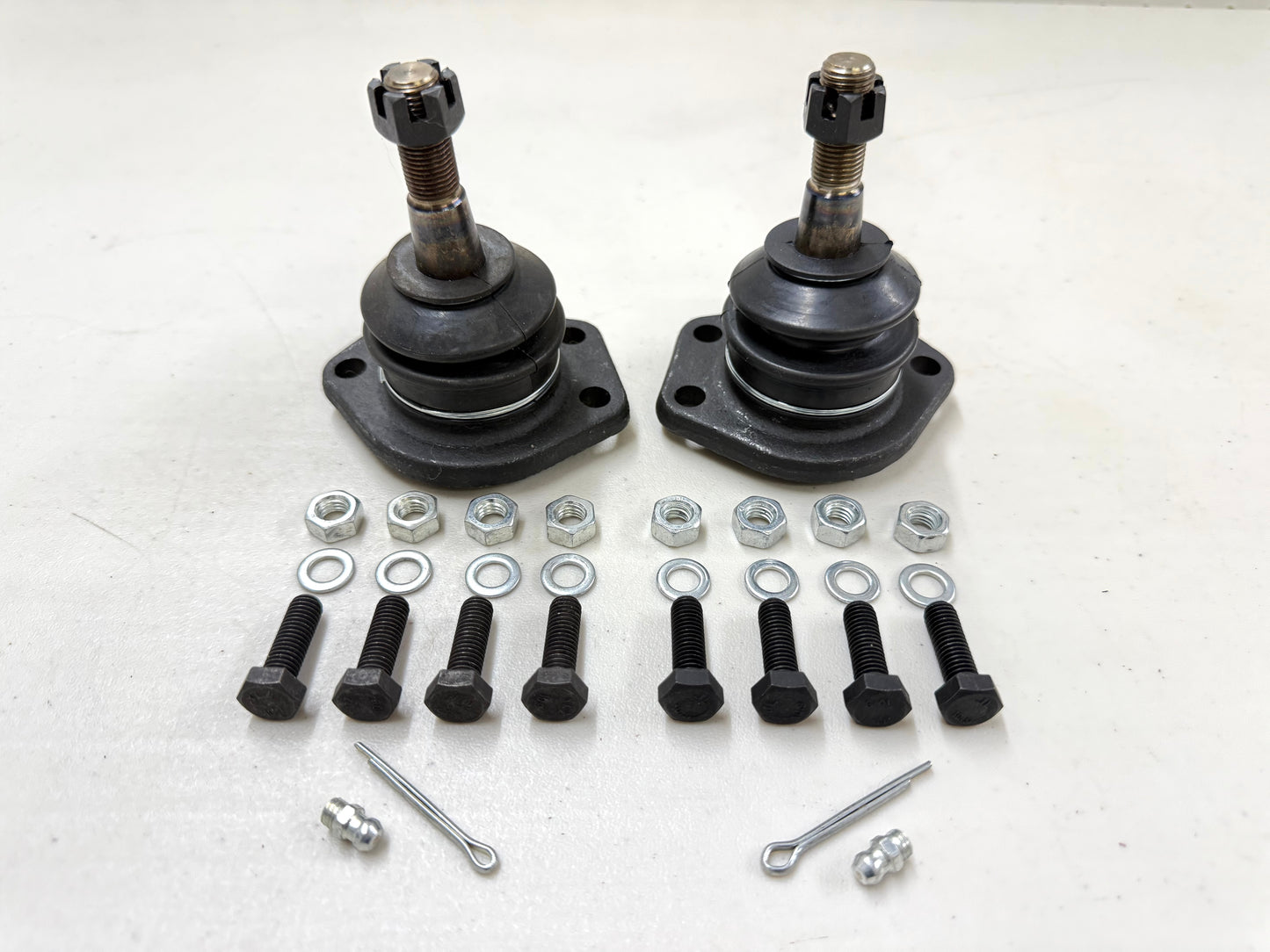 PREMIUM HEAVY DUTY UNIVERSAL OVERSIZED UPPER BALL JOINT 4HOLE (CADILLAC G-BODY LINCOLN TOWN CAR CAPRICE) PAIR