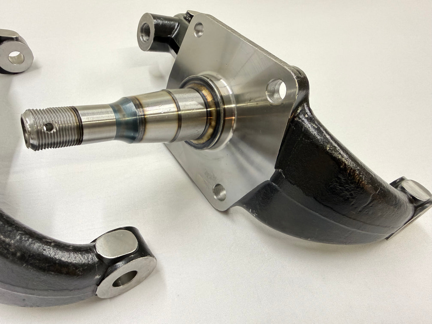 1955-1957 CHEVROLET CHEVY BEL AIR NOMAD 210 150 TRI FIVE DRUM BRAKE SPINDLES (PAIR) / RAW FINISH [NEW]