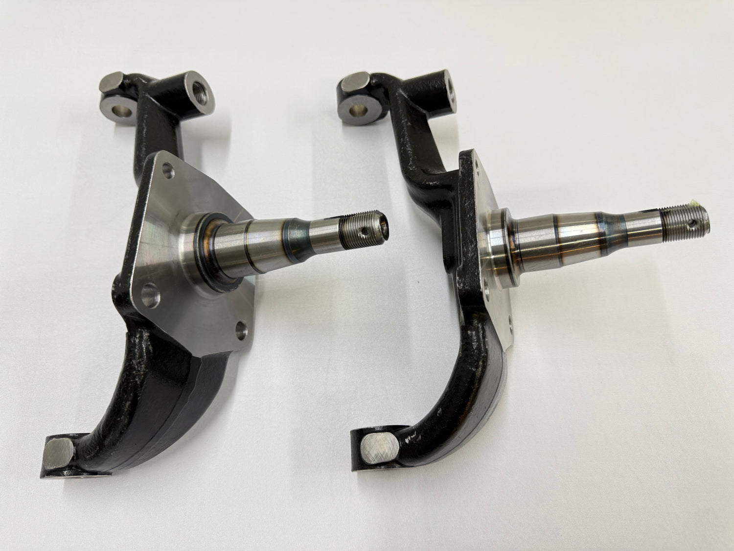 1955-1957 CHEVROLET CHEVY BEL AIR NOMAD 210 150 TRI FIVE DRUM BRAKE SPINDLES (PAIR) / RAW FINISH [NEW]