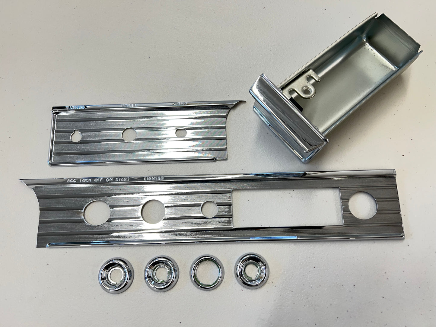 1963 CHEVROLET IMPALA BEL AIR BISCAYNE , FULL-SIZE PASSENGER CAR DASH TRIM MOLDING FASCIA (FACIA) CHROME COMPLETE SET with ASH TRAY and BEZELS [NEW] [CHROME FINISH]