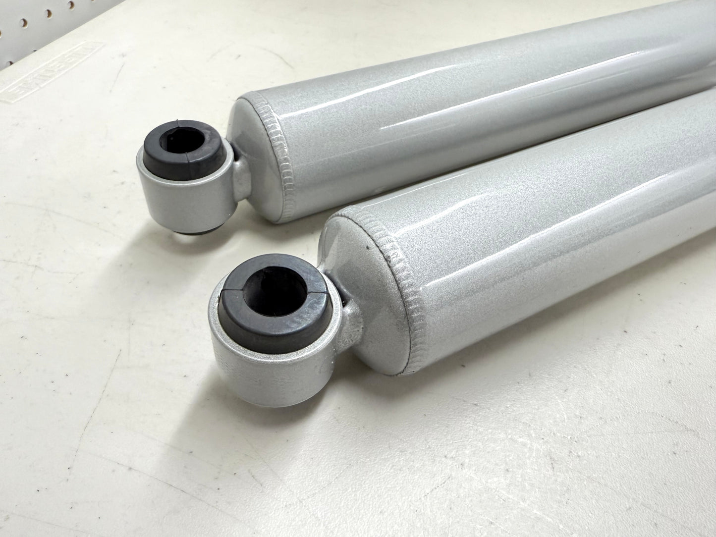 1958-1970 CHEVY IMPALA HEAVY DUTY EXTEND REAR SHOCK ABSORBERS 1PAIR / SILVER (EXTEND 24INCH)