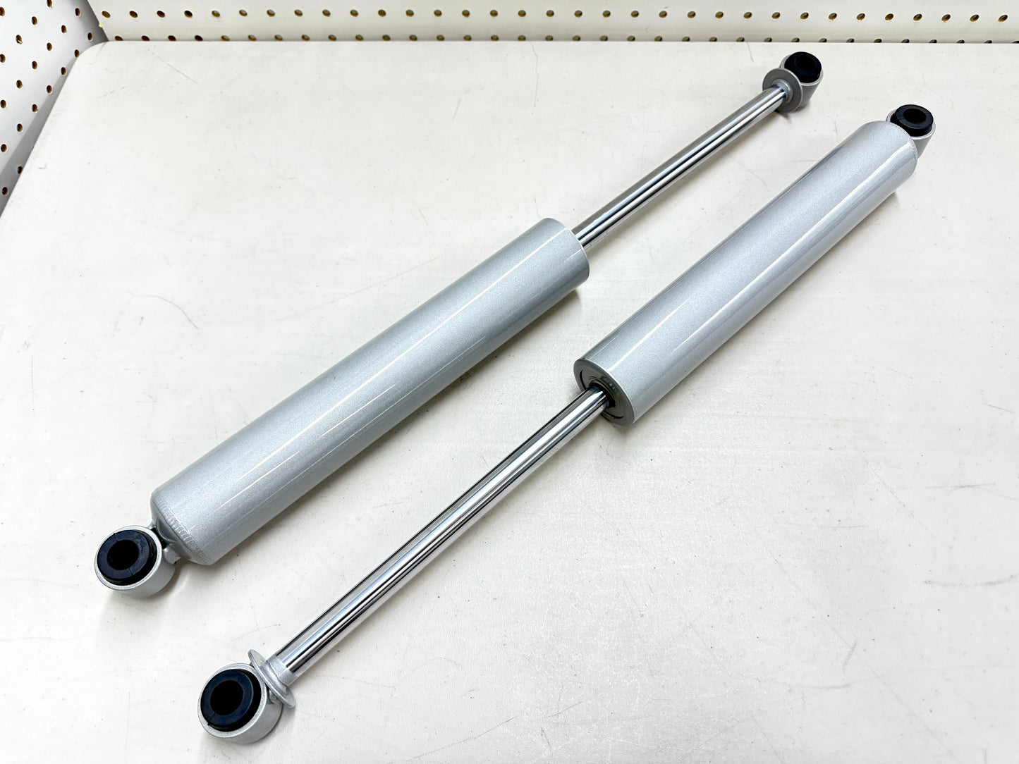 1958-1970 CHEVY IMPALA HEAVY DUTY EXTEND REAR SHOCK ABSORBERS 1PAIR / SILVER (EXTEND 24INCH)