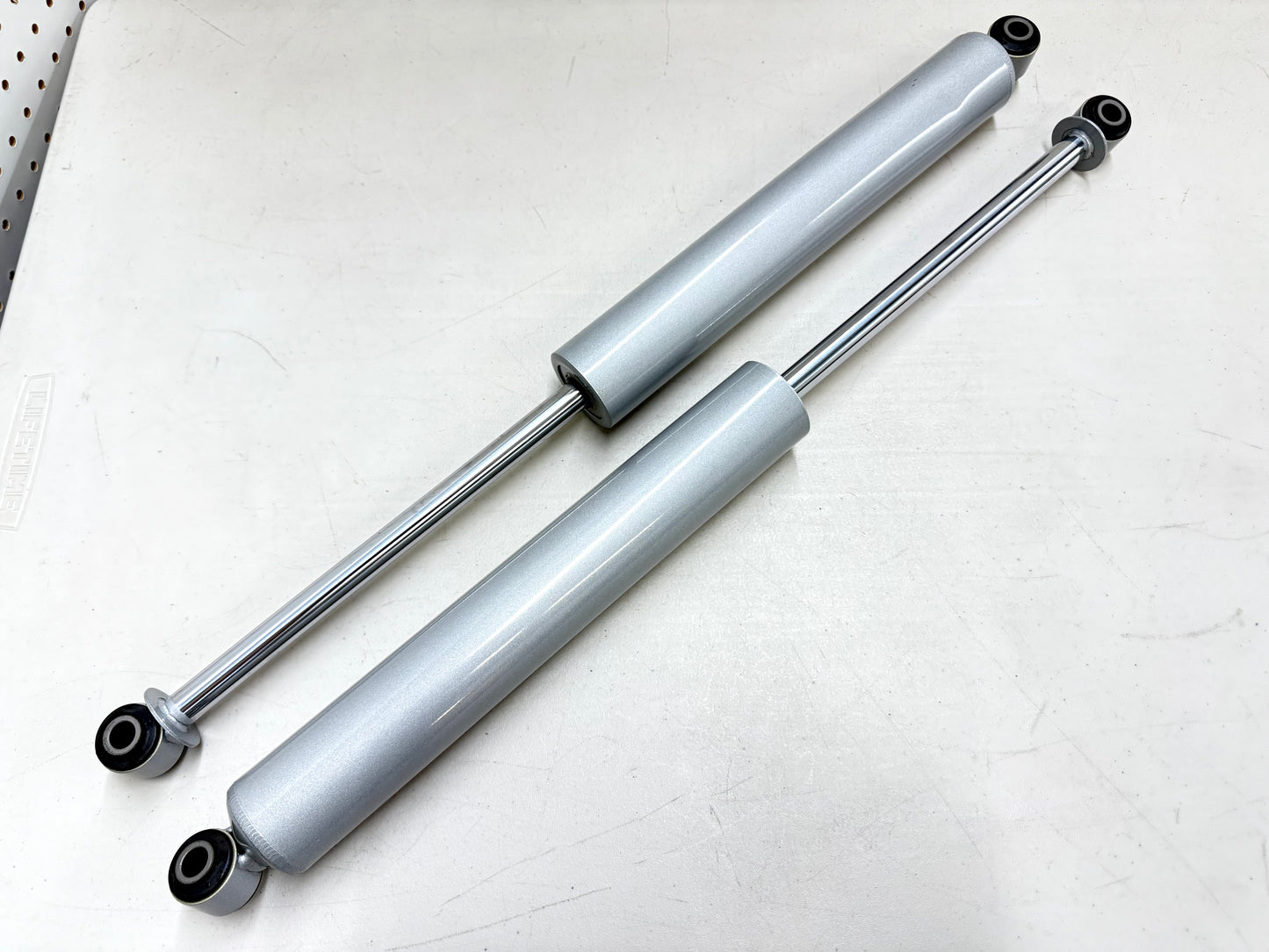 1958-1970 CHEVY IMPALA HEAVY DUTY EXTEND REAR SHOCK ABSORBERS PAIR / SILVER (EXTEND 26INCH)