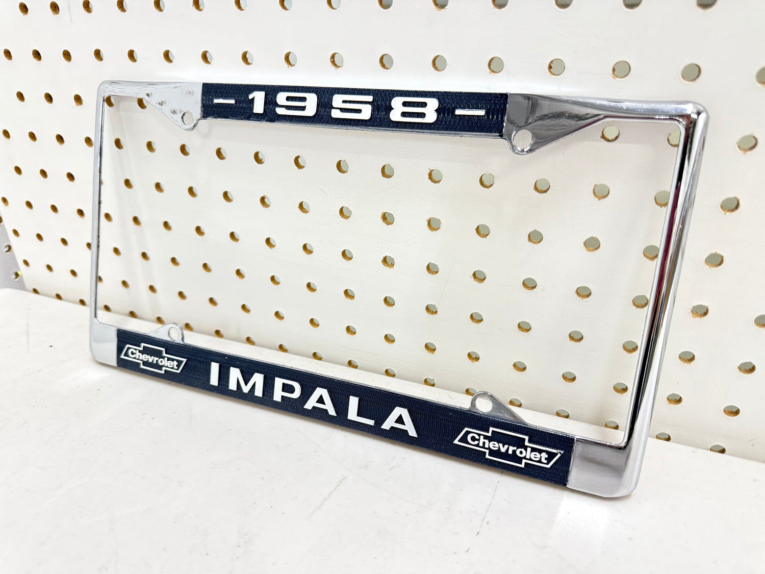 1958 CHEVY IMPALA GM LICENSED VINTAGE FRONT REAR LICENSE PLATE HOLDER RETAINER FRAME WITH DUAL BOWTIE LOGOS
