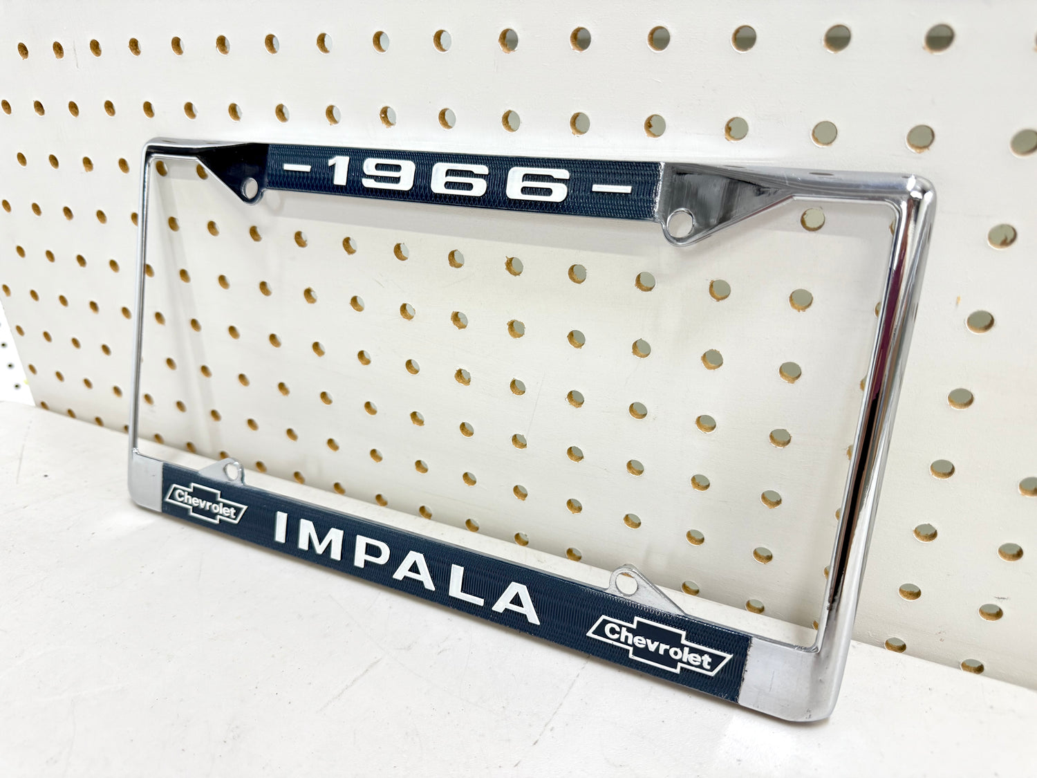 1966 CHEVY IMPALA GM LICENSED VINTAGE FRONT REAR LICENSE PLATE HOLDER RETAINER FRAME WITH DUAL BOWTIE LOGOS