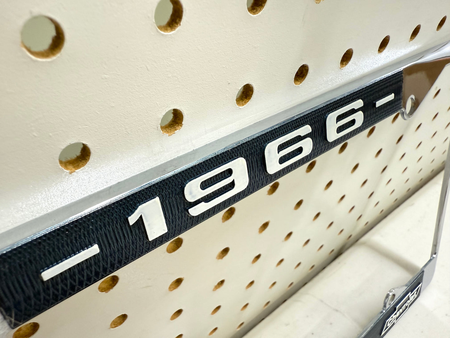 1966 CHEVY IMPALA GM LICENSED VINTAGE FRONT REAR LICENSE PLATE HOLDER RETAINER FRAME WITH DUAL BOWTIE LOGOS