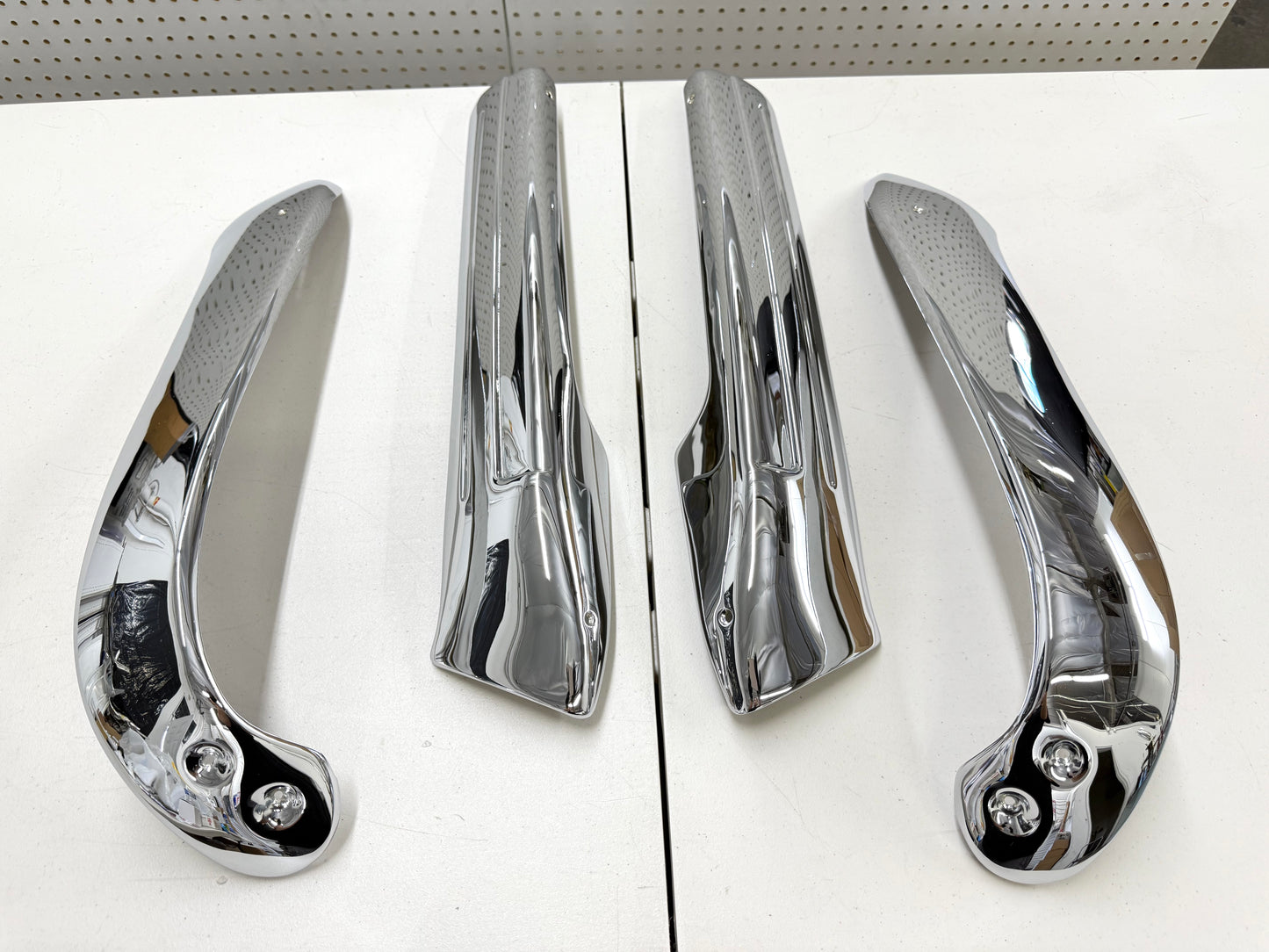 1965-1970 CHEVY IMPALA FRONT BENCH SEAT TRIMS , SHELLS 4PC / CHROME FINISH [GM ORIGINAL OEM RESTORED]