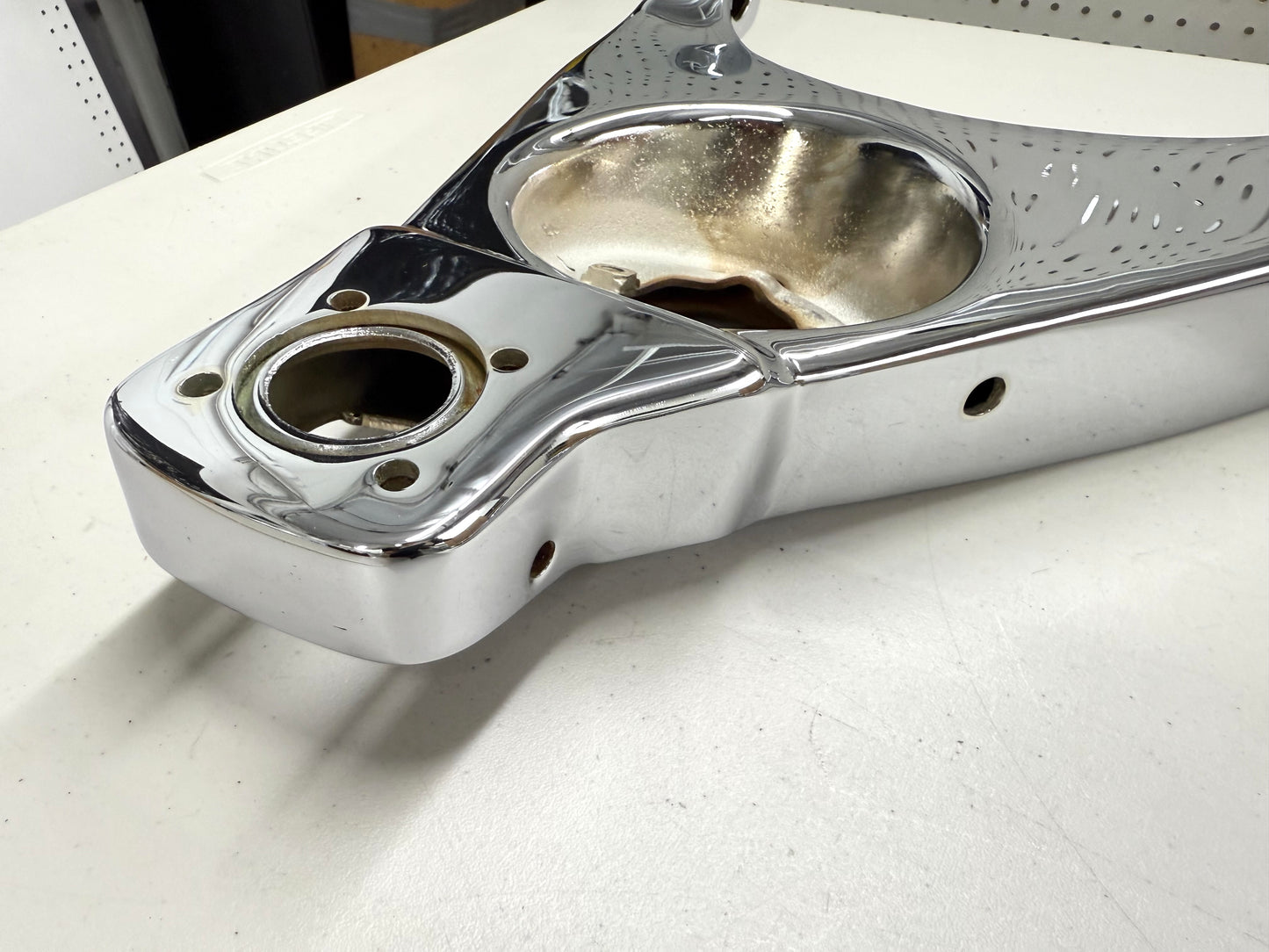 [ORIGINAL / OEM] 1955-1957 CHEVY BEL AIR TRI5 LOWER CONTROL ARMS REINFORCED AND MOLD (ARMS ONLY) 1PAIR / CHROME FINISH