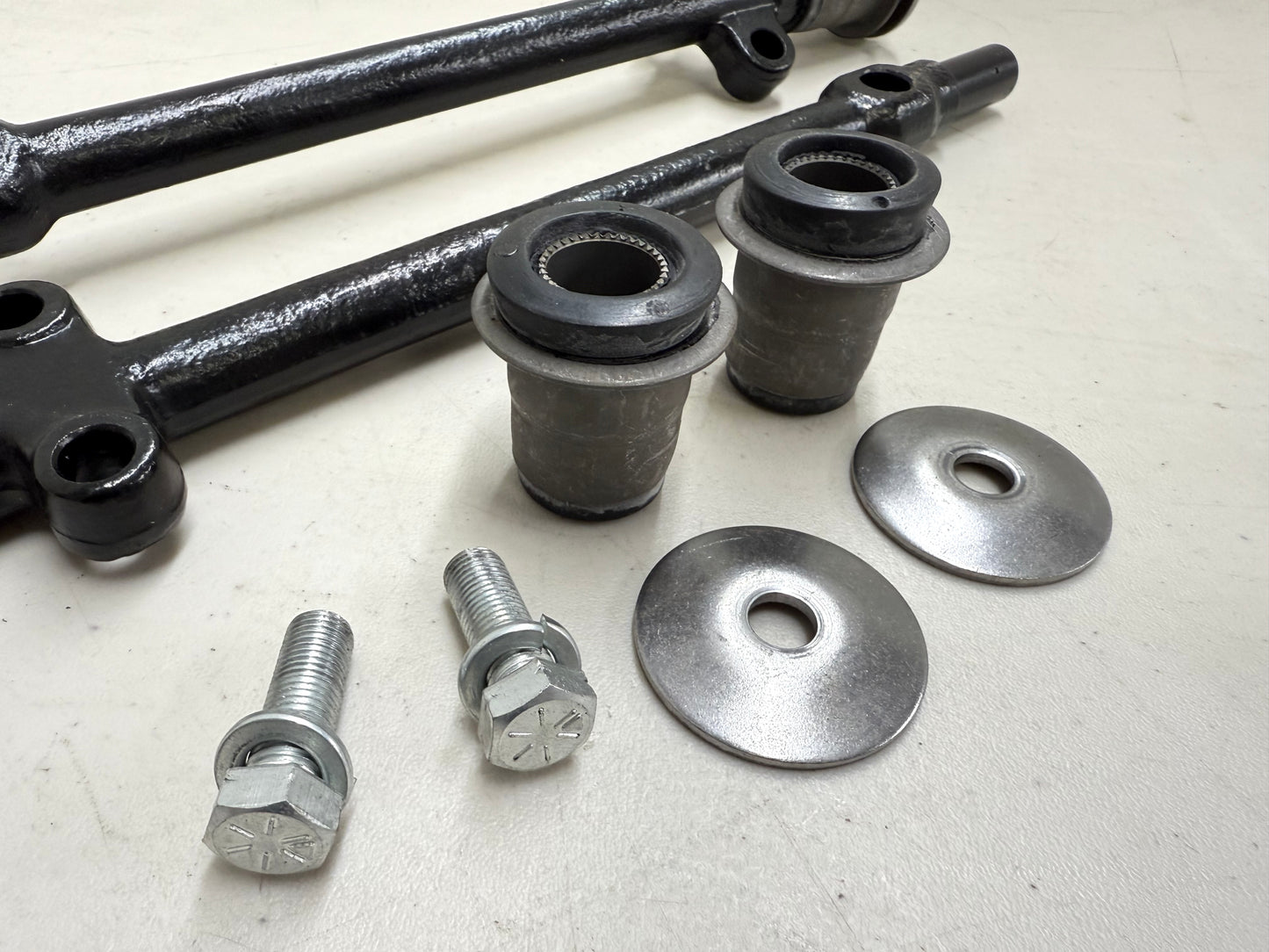 1958-1964 CHEVY CHEVROLET IMPALA , BEL AIR , BISCAYNE LOWER CONTROL A ARM SHAFTS COMPLETE SET WITH BUSHINGS 1PAIR [NEW]