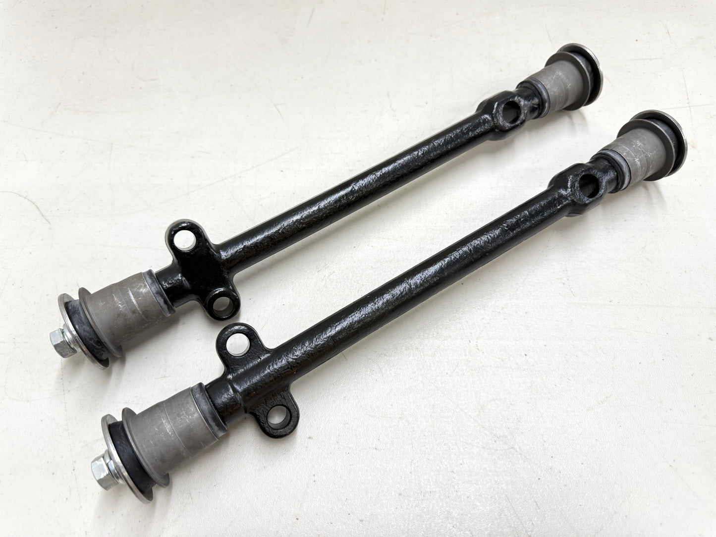 1958-1964 CHEVY CHEVROLET IMPALA , BEL AIR , BISCAYNE LOWER CONTROL A ARM SHAFTS COMPLETE SET WITH BUSHINGS 1PAIR [NEW]