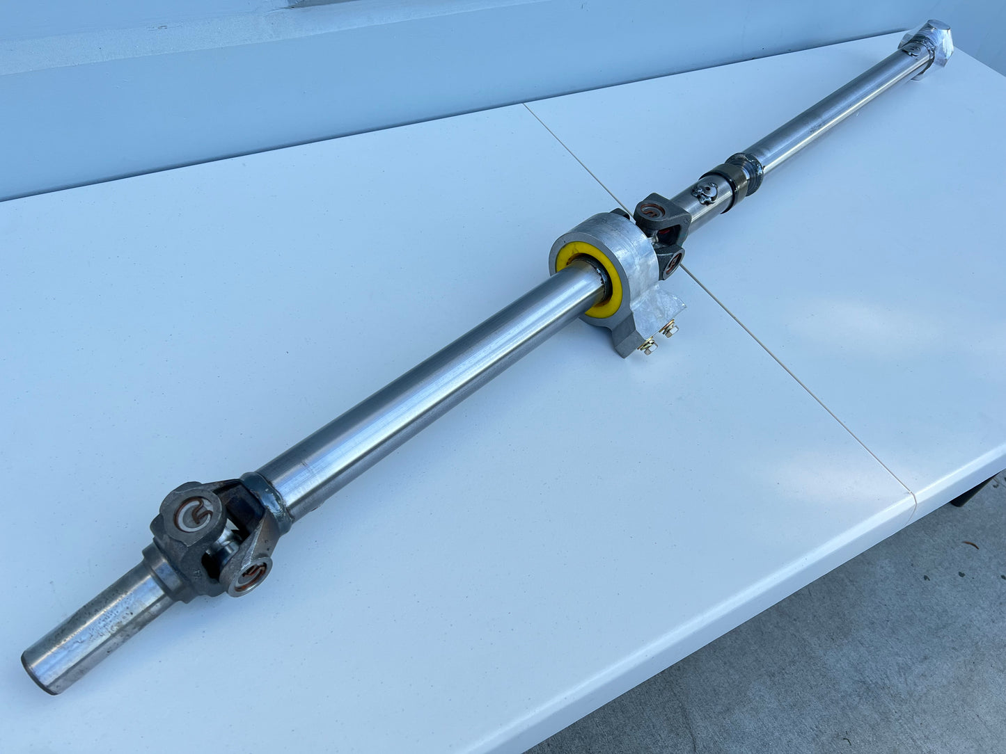 1958-1964 CHEVY CARS / CHEVY AND GMC TRUCKS BRAND NEW COMPLETE CUSTOM DRIVESHAFT FOR TH350 WITH STOCK CHEVY REAREND