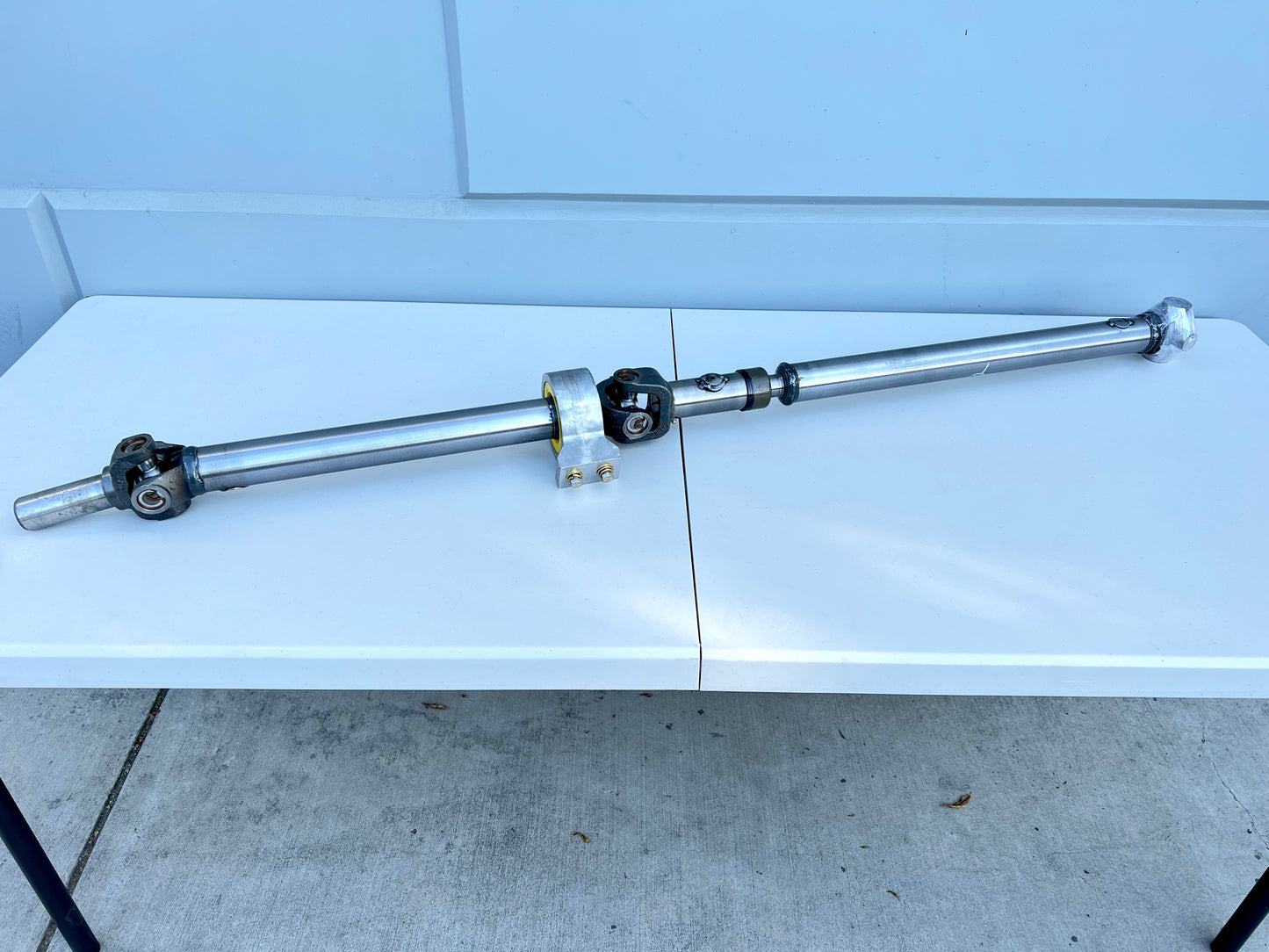 1958-1964 CHEVY CARS / CHEVY AND GMC TRUCKS BRAND NEW COMPLETE CUSTOM DRIVESHAFT FOR TH350 WITH STOCK CHEVY REAREND