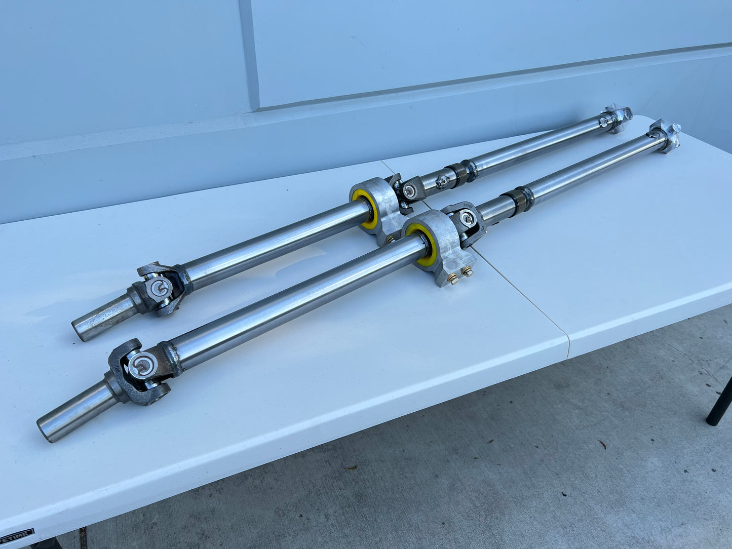 1958-1964 CHEVY CARS / CHEVY AND GMC TRUCKS BRAND NEW COMPLETE CUSTOM DRIVESHAFT FOR TH350 WITH STOCK CHEVY REAREND