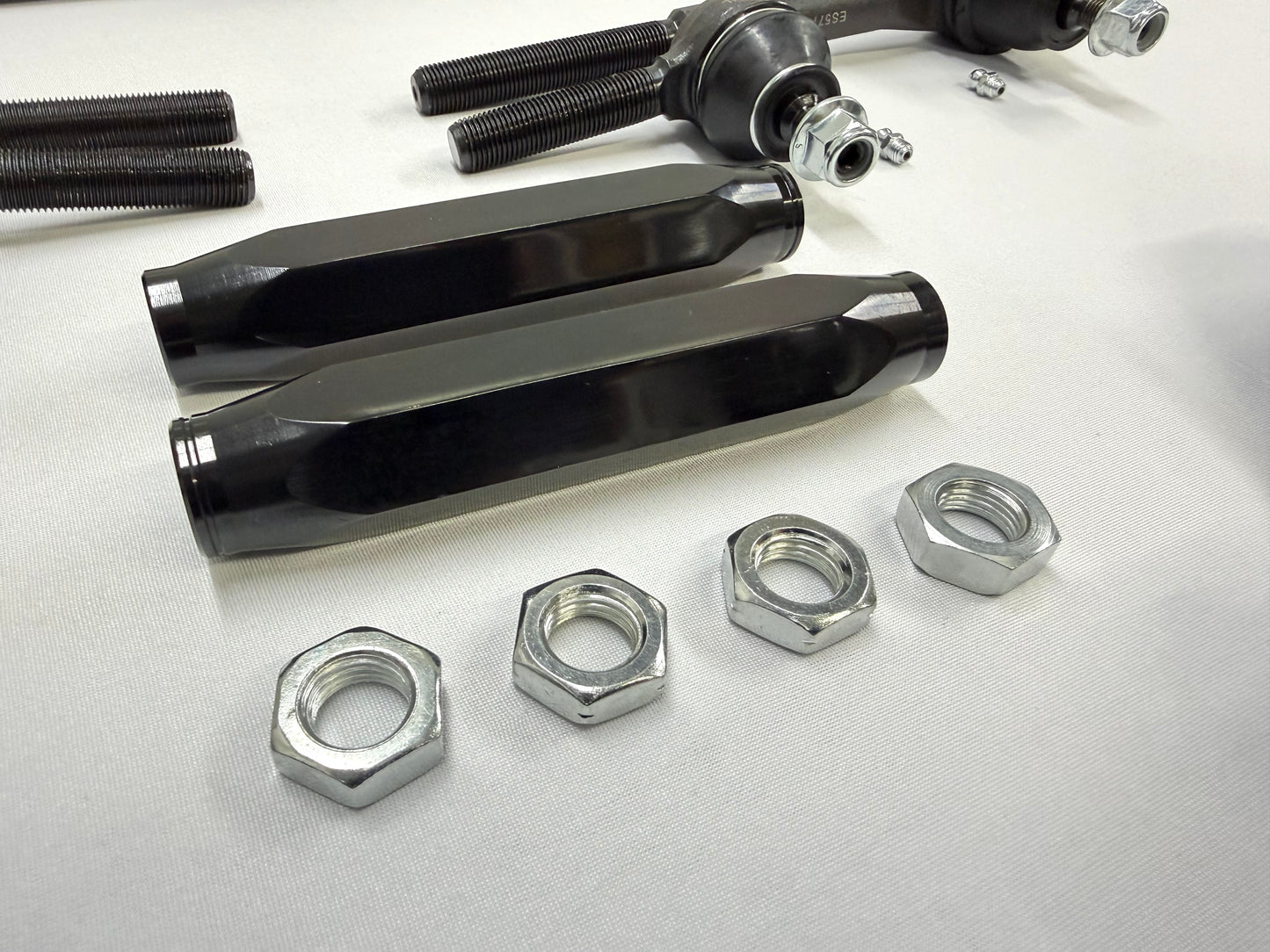 1955-57 GM CHEVY CHEVROLET BEL AIR NOMAD 210 150 TRI FIVE PREMIUM HEAVY DUTY COMPLETE STEERING LINKAGE KIT W/ IDLER ARM BEARING UPGRADE W/ BLACK SLEEVES