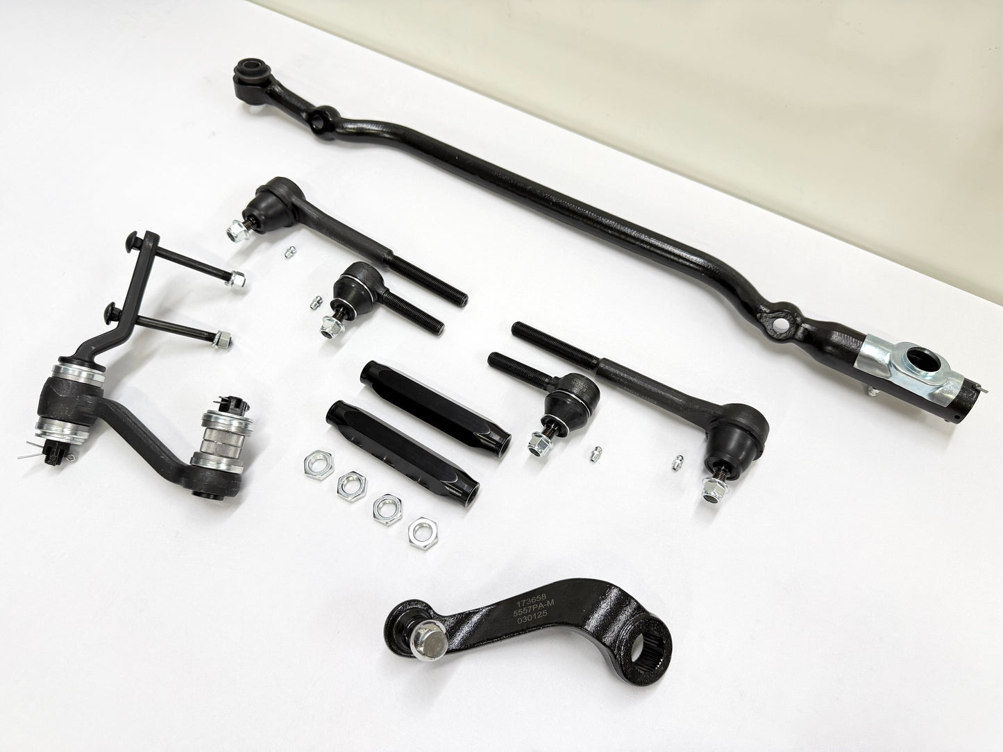 1955-57 GM CHEVY CHEVROLET BEL AIR NOMAD 210 150 TRI FIVE PREMIUM HEAVY DUTY COMPLETE STEERING LINKAGE KIT W/ IDLER ARM BEARING UPGRADE W/ BLACK SLEEVES