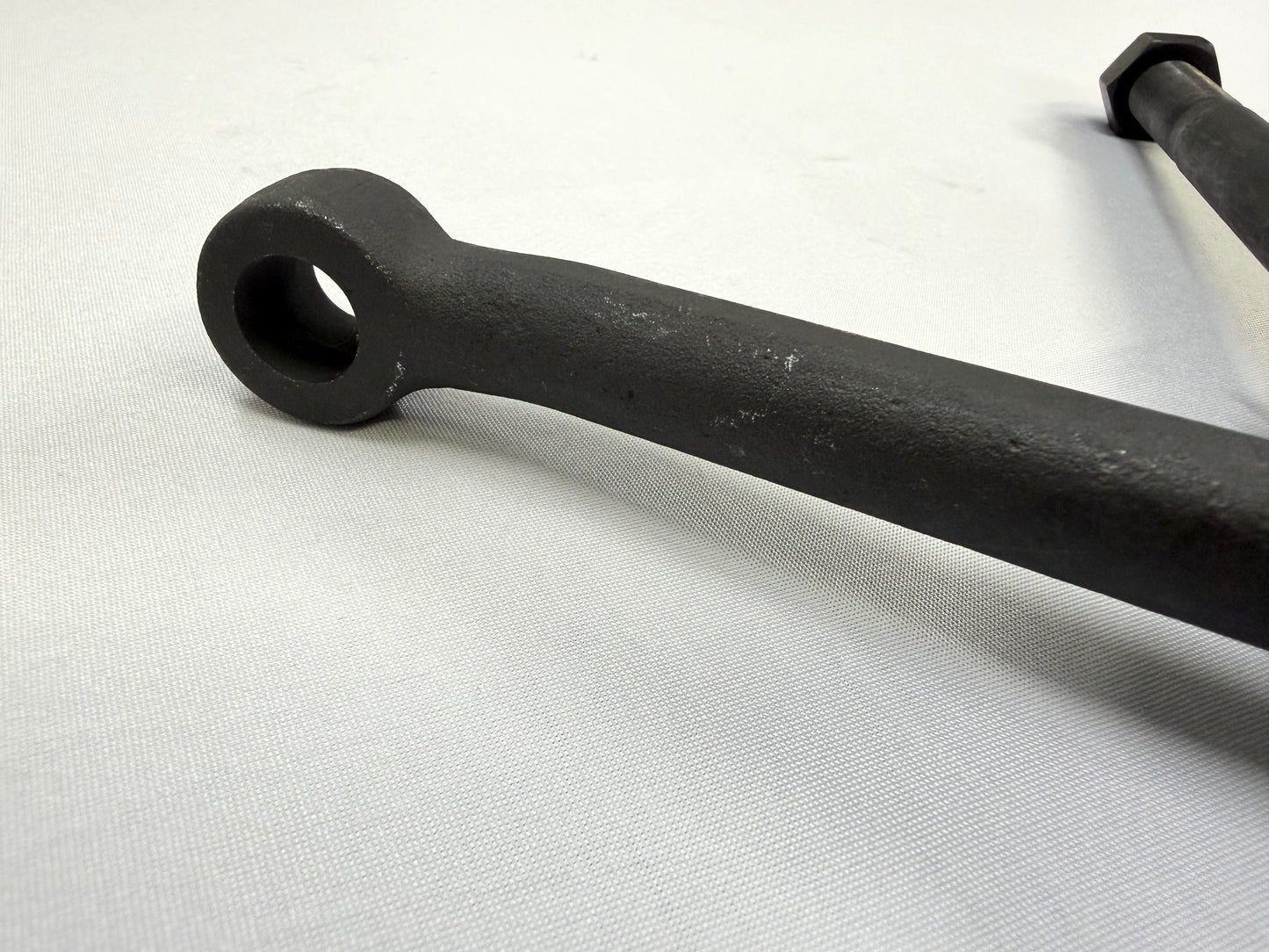 1965-66 GM FULL SIZE CHEVY IMPALA BELAIR BISCAYNE / 1966 CAPRICE IDLER ARM 1PC [NEW]