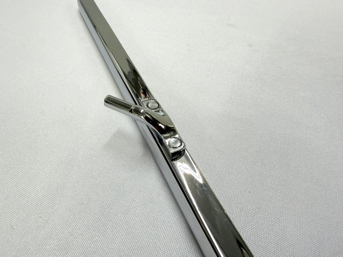 1963-1964 CHEVROLET CHEVY IMPALA 2 DOOR HARDTOP OR CONVERTIBLE DOOR VENT WINDOW FRAMES 1PAIR [NEW]