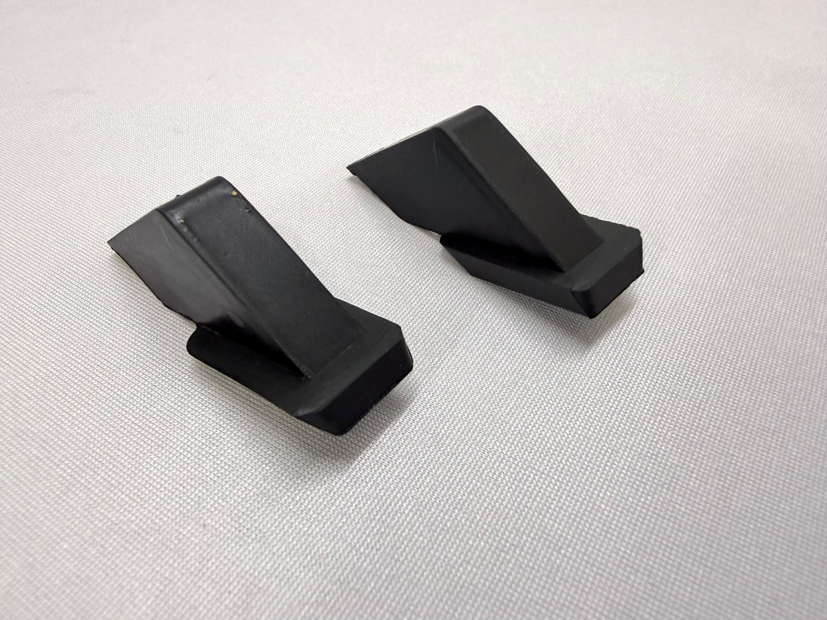 1963-1964 CHEVROLET CHEVY IMPALA 2 DOOR HARDTOP DOOR VENT WINDOW DIVISION BAR STOPS BUMPERS WEATHERSTRIPS RUBBERS 1PAIR [NEW]