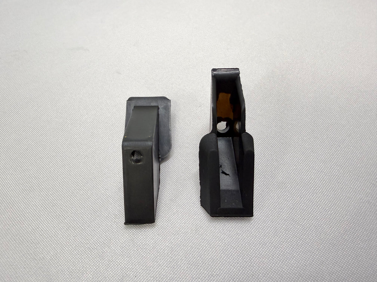 1963-1964 CHEVROLET CHEVY IMPALA 2 DOOR HARDTOP DOOR VENT WINDOW DIVISION BAR STOPS BUMPERS WEATHERSTRIPS RUBBERS 1PAIR [NEW]