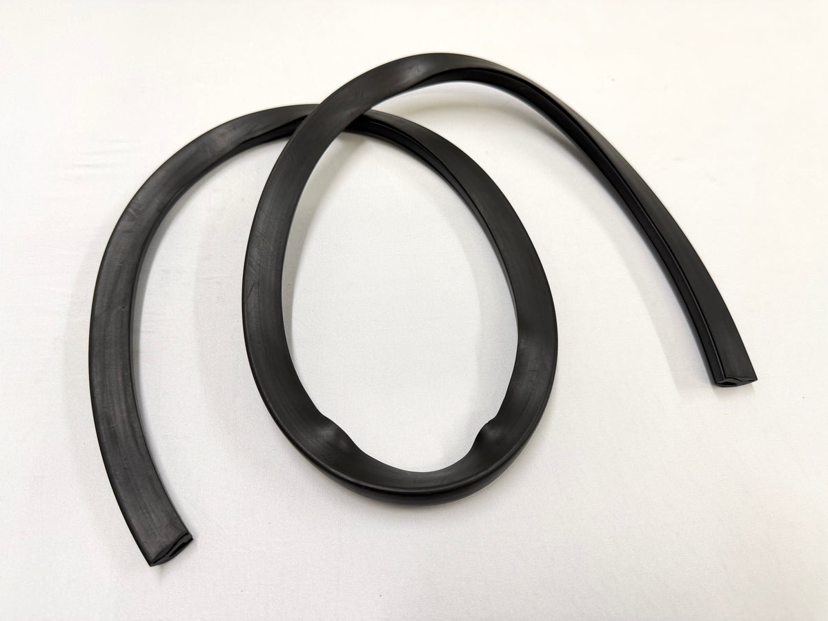 1963-1964 CHEVROLET CHEVY IMPALA BEL AIR BISCAYNE HOOD TO COWL SEAL WEATHERSTRIP RUBBER 1PC [NEW]