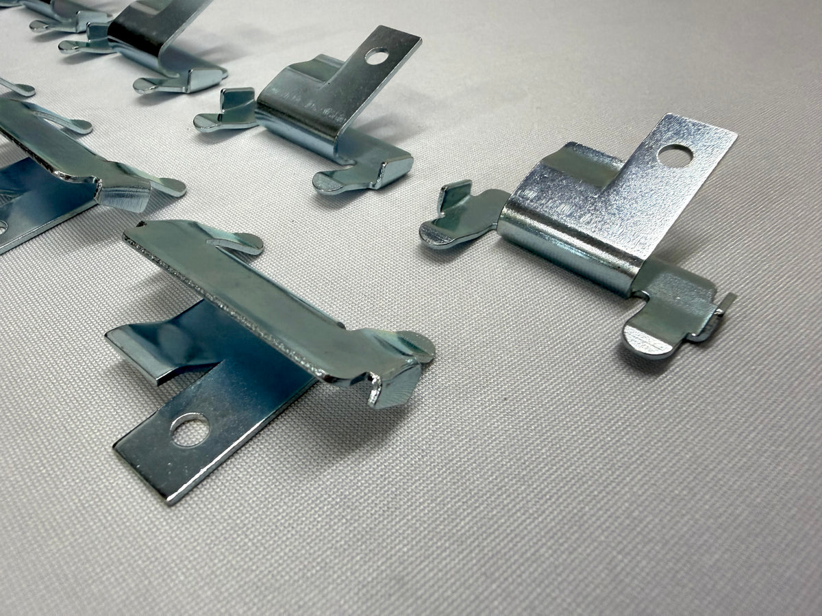 1963 1964 CHEVROLET CHEVY IMPALA FRONT LOWER WINDSHIELD TRIM REVEAL CLIP SET [NEW]