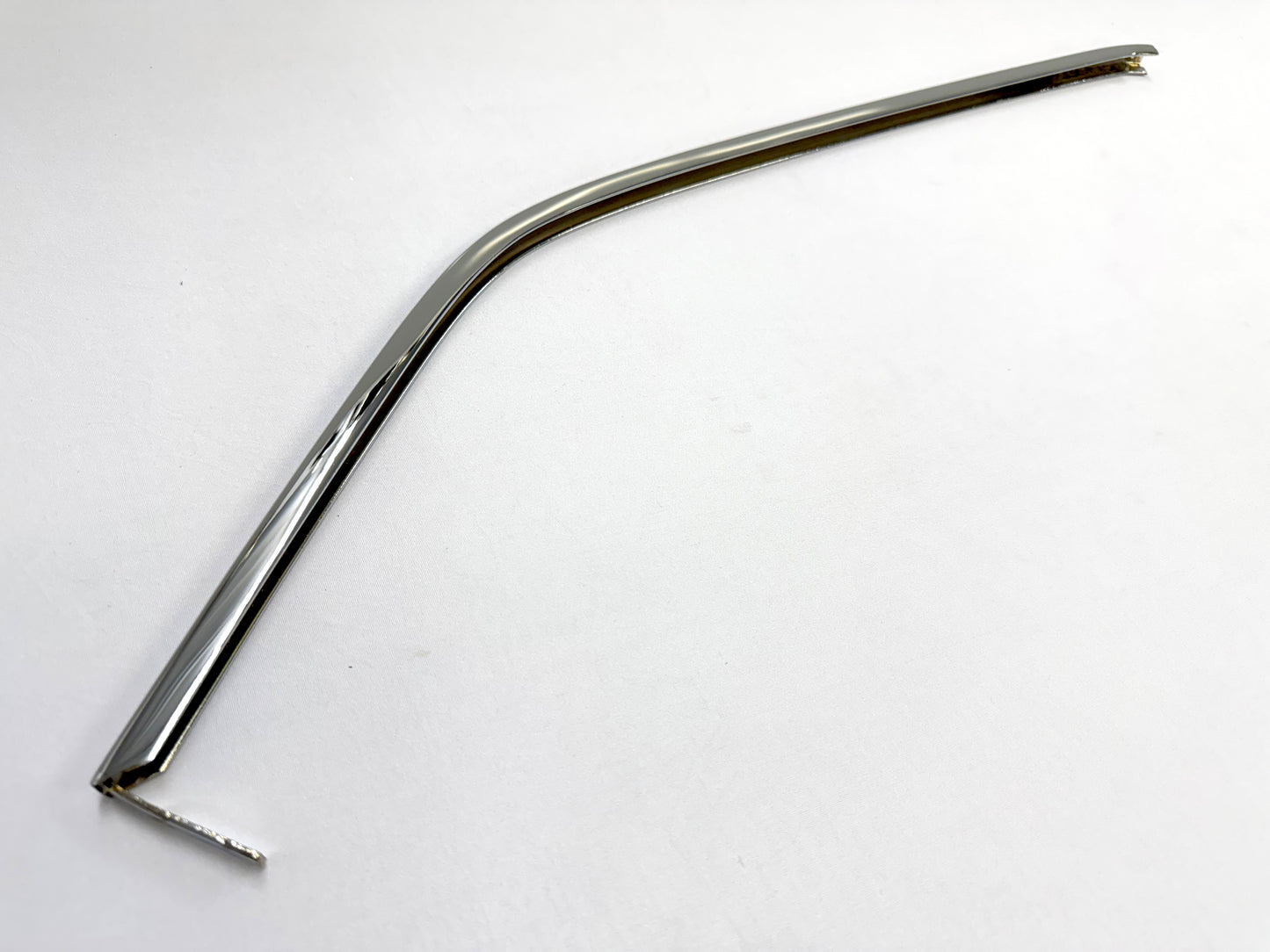 1962-1964 CHEVY IMPALA BUICK PONTIAC OLDSMOBILE B-BODY 2 DOOR HARDTOP UPPER QUARTER WINDOW FRAME LH or RH 1pc [NEW] / IMPORT CHROME