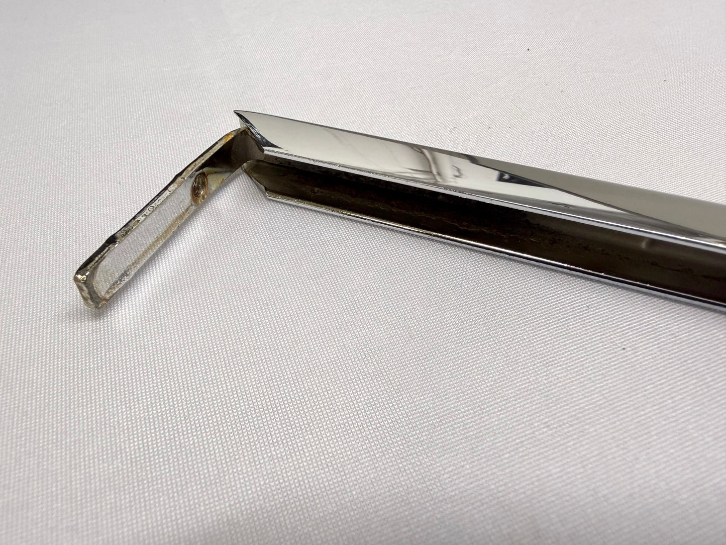 1962-1964 CHEVY IMPALA BUICK PONTIAC OLDSMOBILE B-BODY 2 DOOR HARDTOP UPPER QUARTER WINDOW FRAME LH or RH 1pc [NEW] / IMPORT CHROME