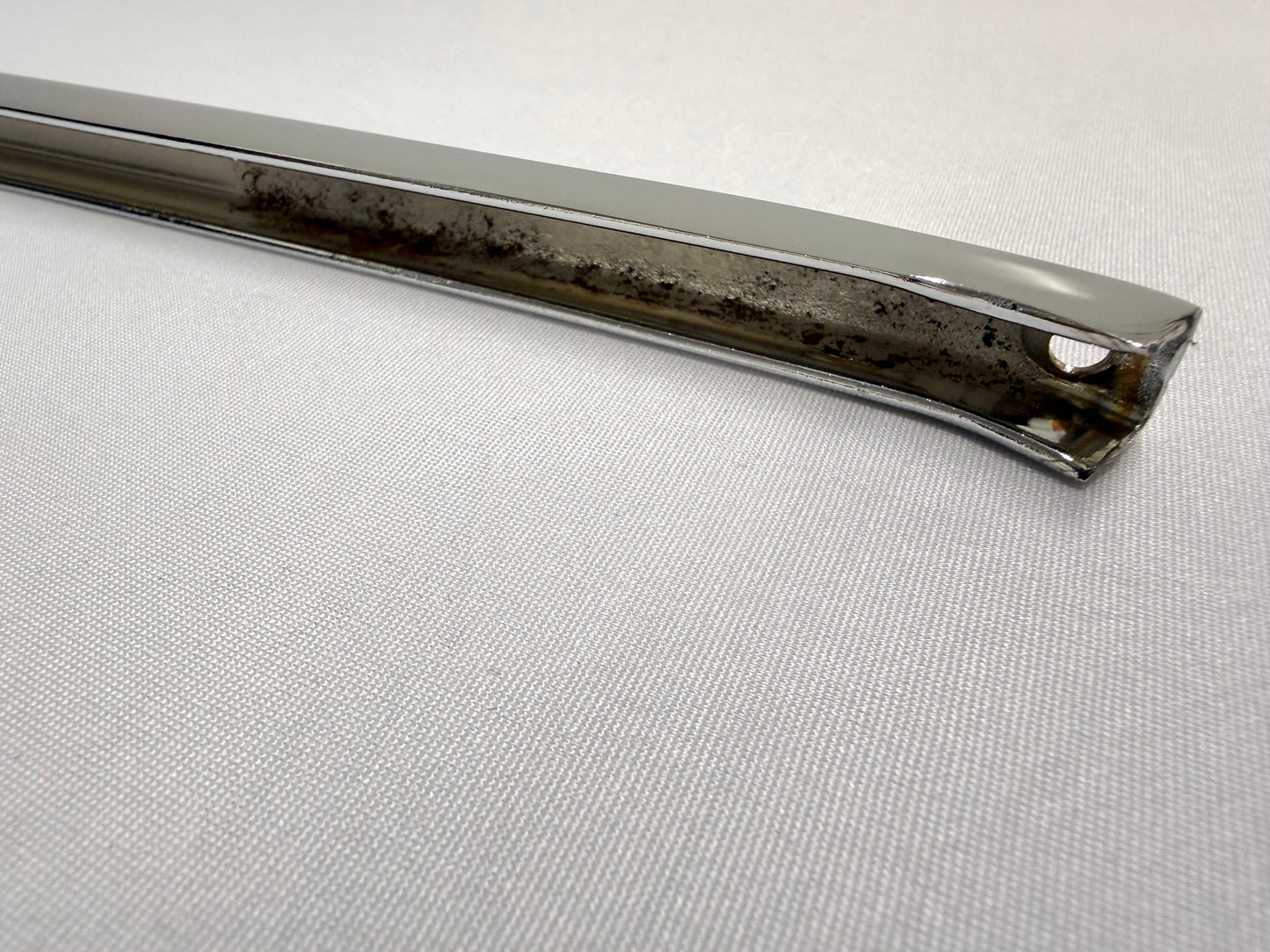1962-1964 CHEVY IMPALA BUICK PONTIAC OLDSMOBILE B-BODY 2 DOOR HARDTOP UPPER QUARTER WINDOW FRAME LH or RH 1pc [NEW] / IMPORT CHROME