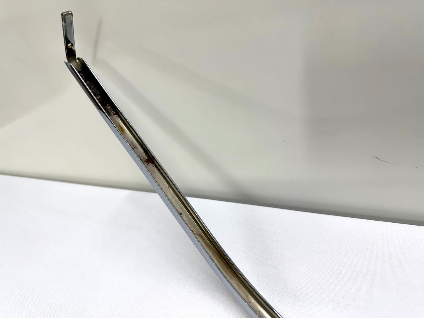 1962-1964 CHEVY IMPALA BUICK PONTIAC OLDSMOBILE B-BODY 2 DOOR HARDTOP UPPER QUARTER WINDOW FRAME LH or RH 1pc [NEW] / IMPORT CHROME