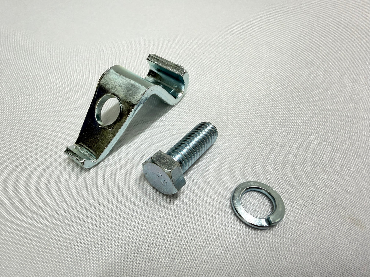 1963-1966 CHEVROLET CHEVY IMPALA BEL AIR BISCAYNE REAR BUMPER GUARD MOUNTING BRACKET HARDWARE SET [NEW]